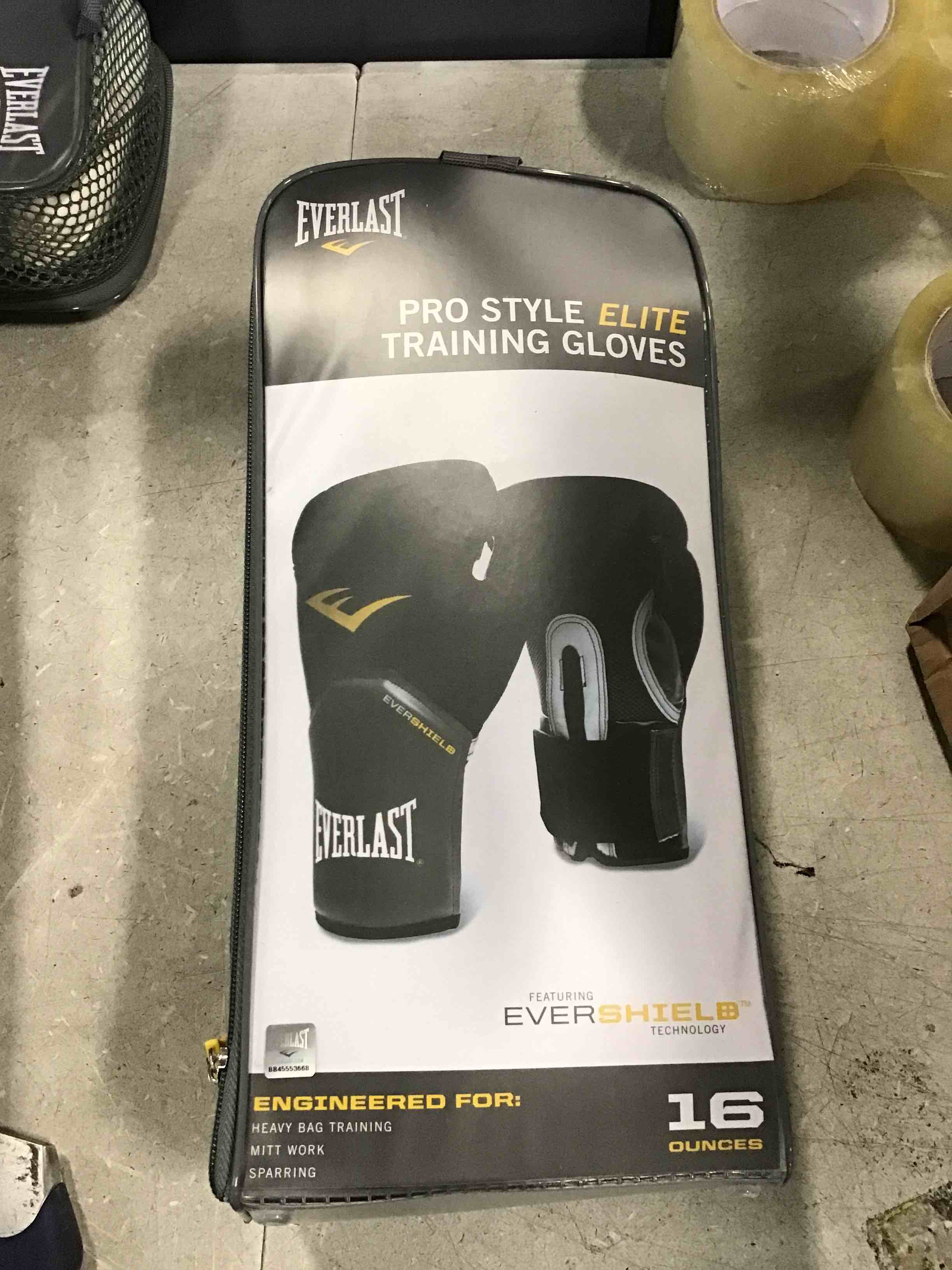 https://s3.amazonaws.com/lotting-images-prod/bidfta/BLU6776413_1721403728656.jpeg