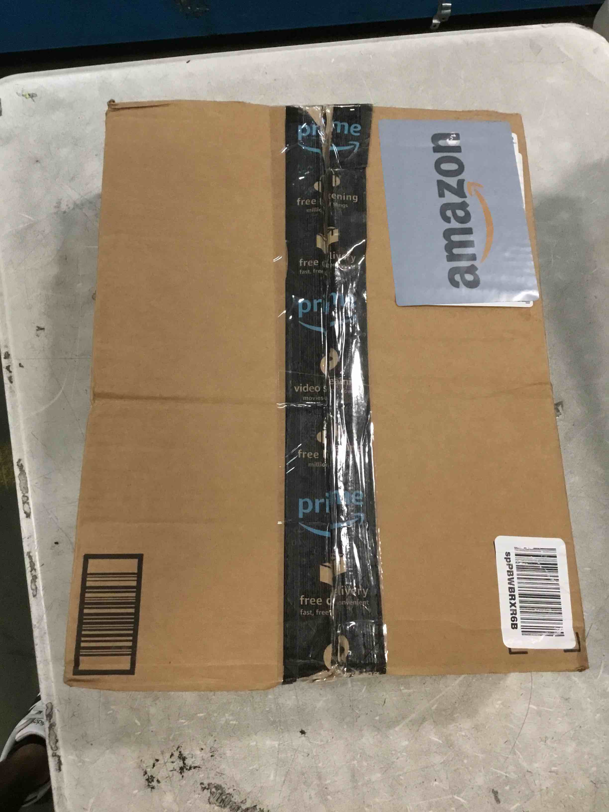 https://s3.amazonaws.com/lotting-images-prod/bidfta/BLU6776814_1721451227218.jpeg