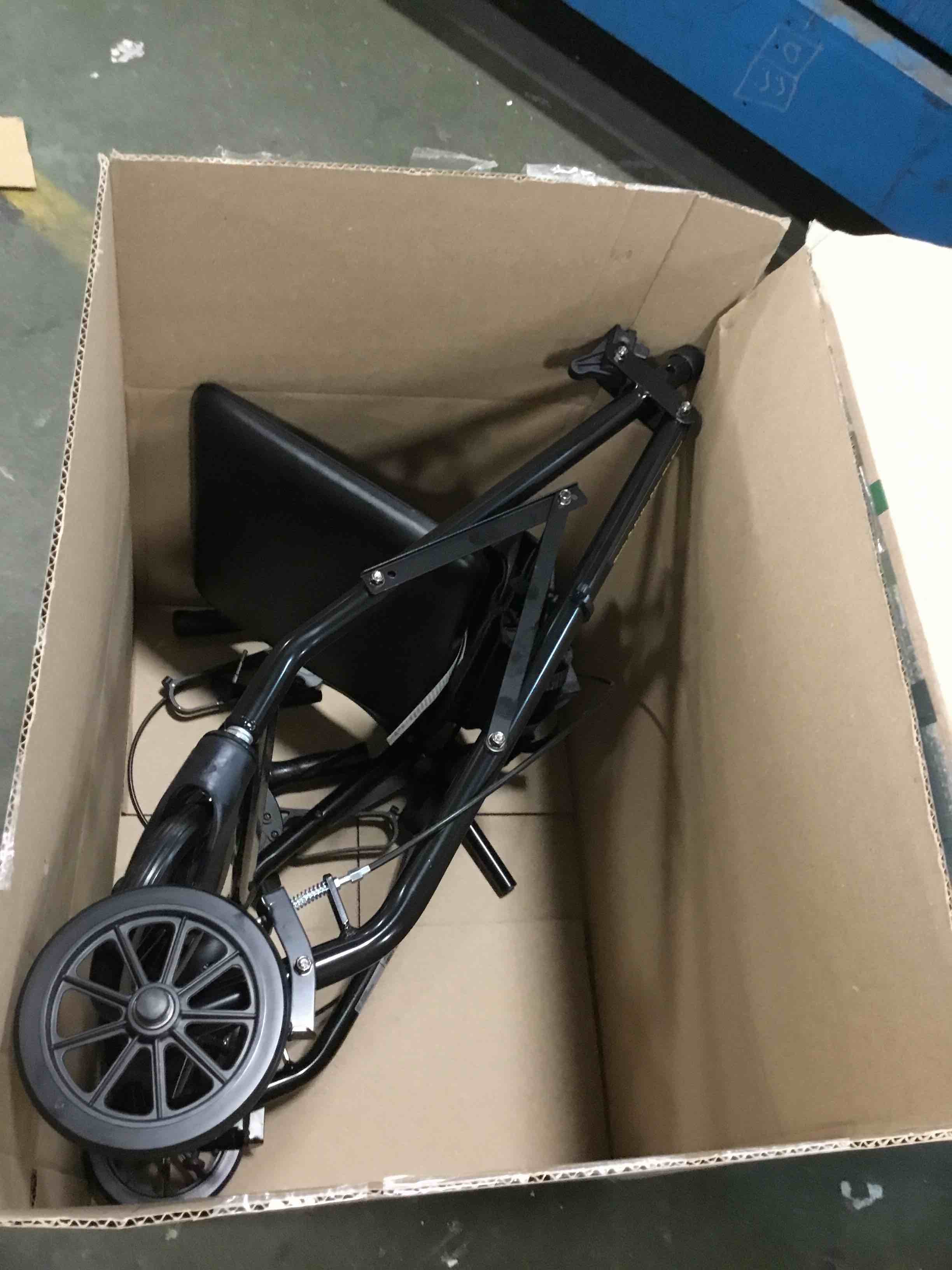 https://s3.amazonaws.com/lotting-images-prod/bidfta/BLU6777142_1721689029540.jpeg