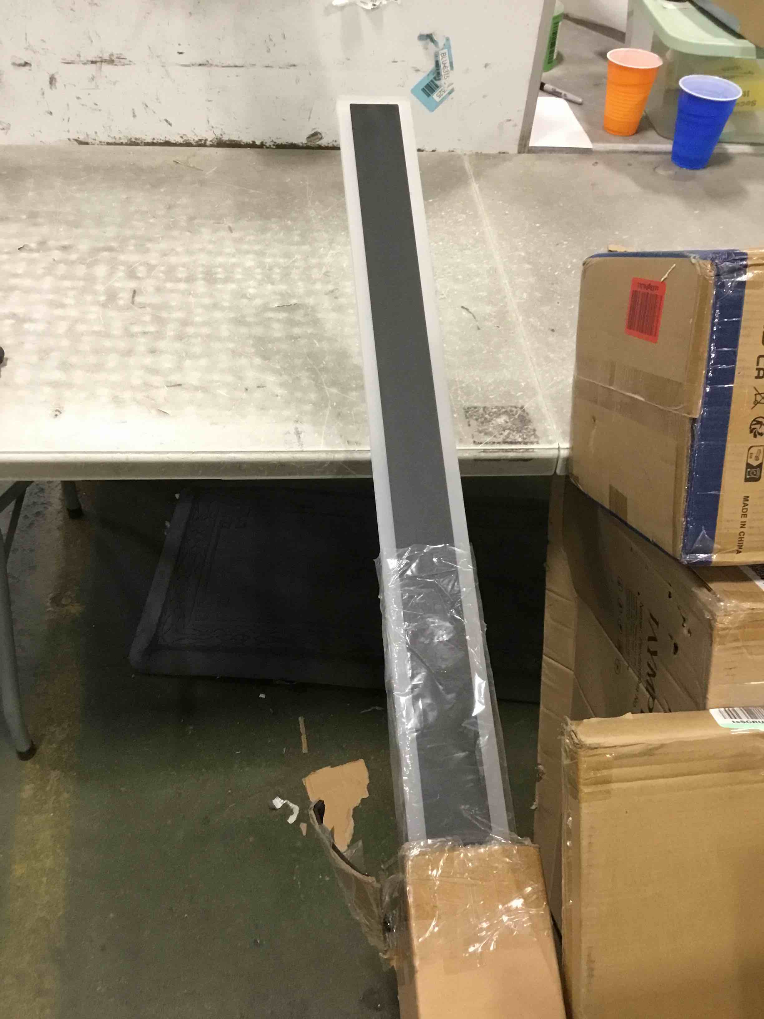 https://s3.amazonaws.com/lotting-images-prod/bidfta/BLU6777221_1721705075803.jpeg