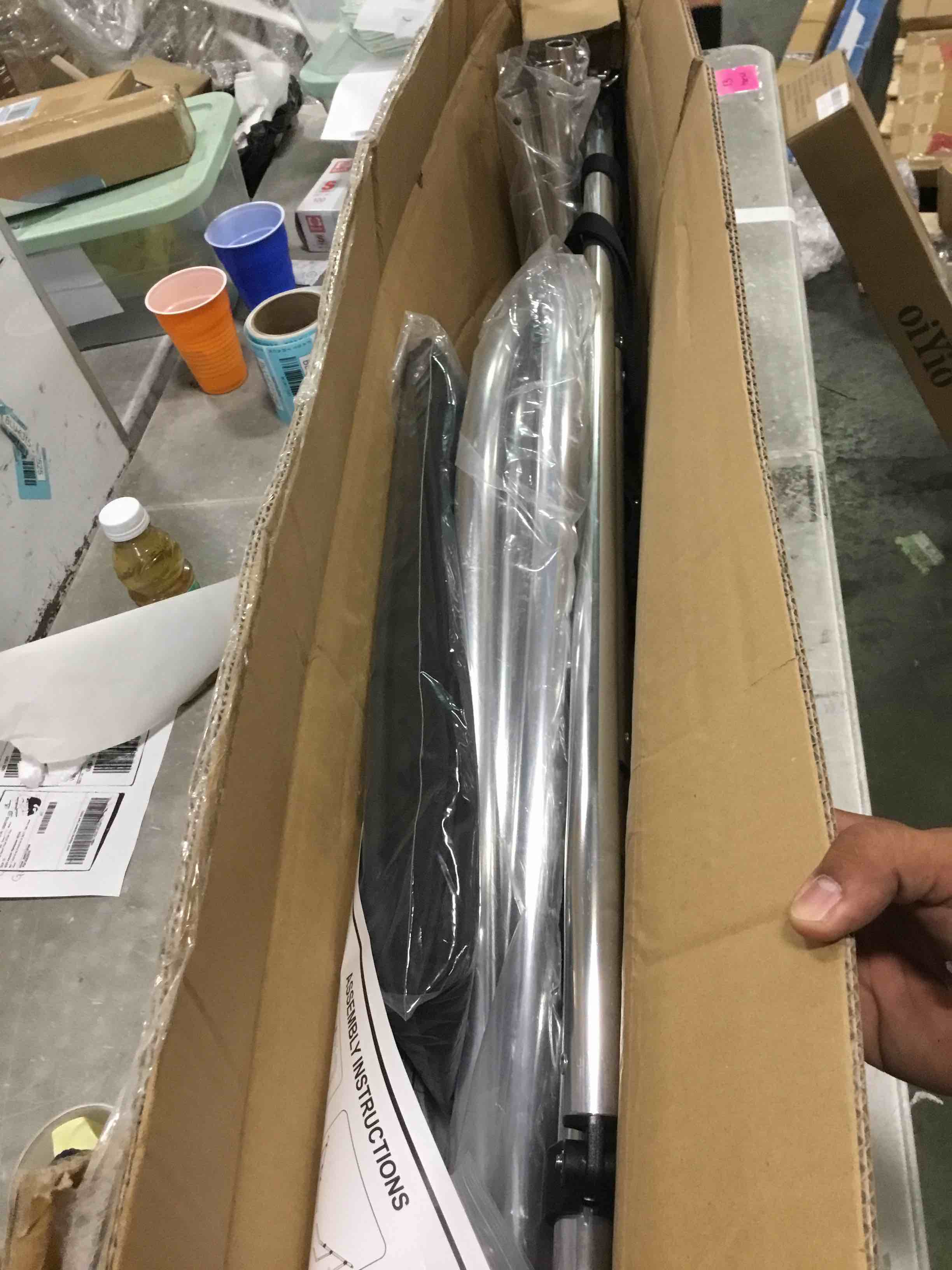 https://s3.amazonaws.com/lotting-images-prod/bidfta/BLU6777247_1721710603126.jpeg
