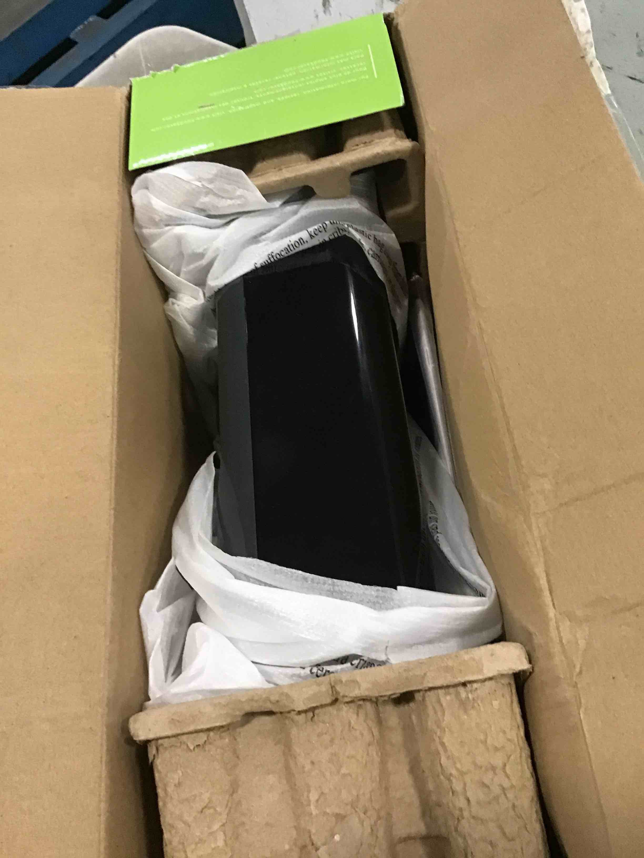 https://s3.amazonaws.com/lotting-images-prod/bidfta/BLU6777368_1721747683908.jpeg