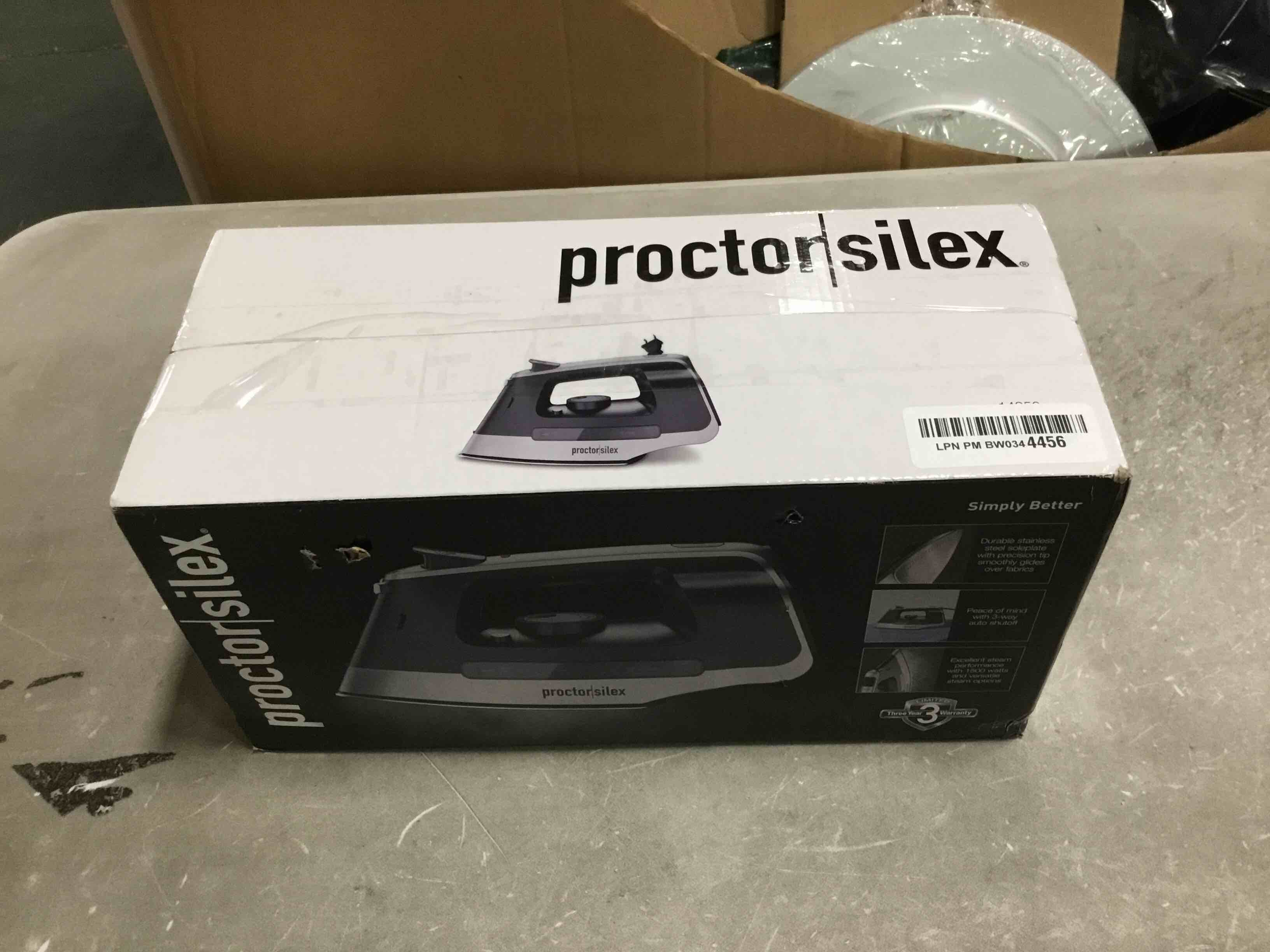 https://s3.amazonaws.com/lotting-images-prod/bidfta/BLU6777633_1721409383499.jpeg