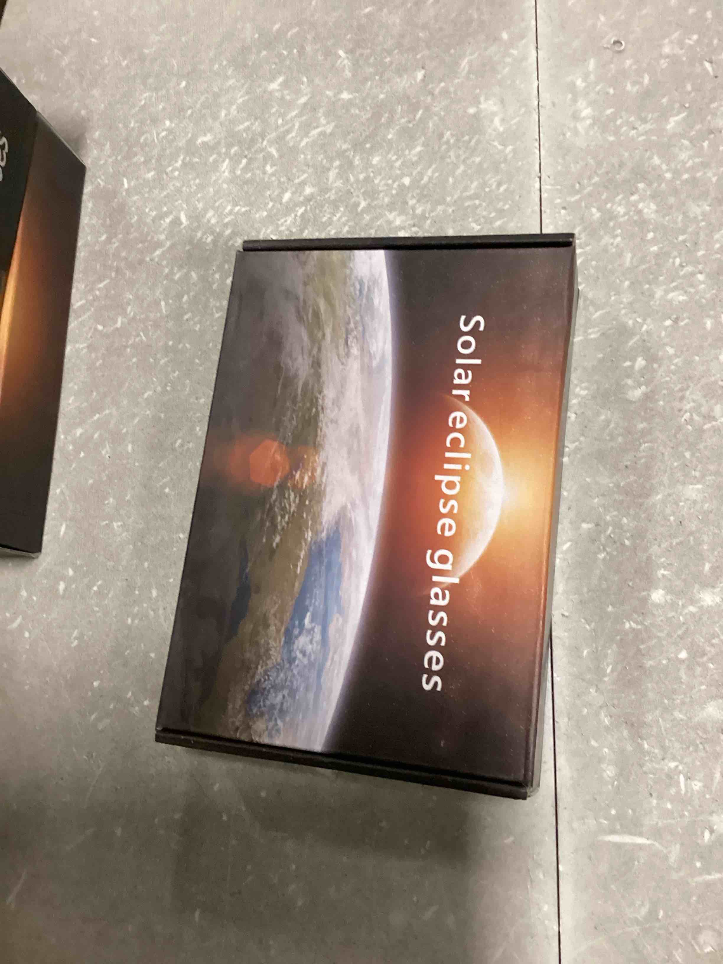 https://s3.amazonaws.com/lotting-images-prod/bidfta/BLU6778049_1721654552602.jpeg