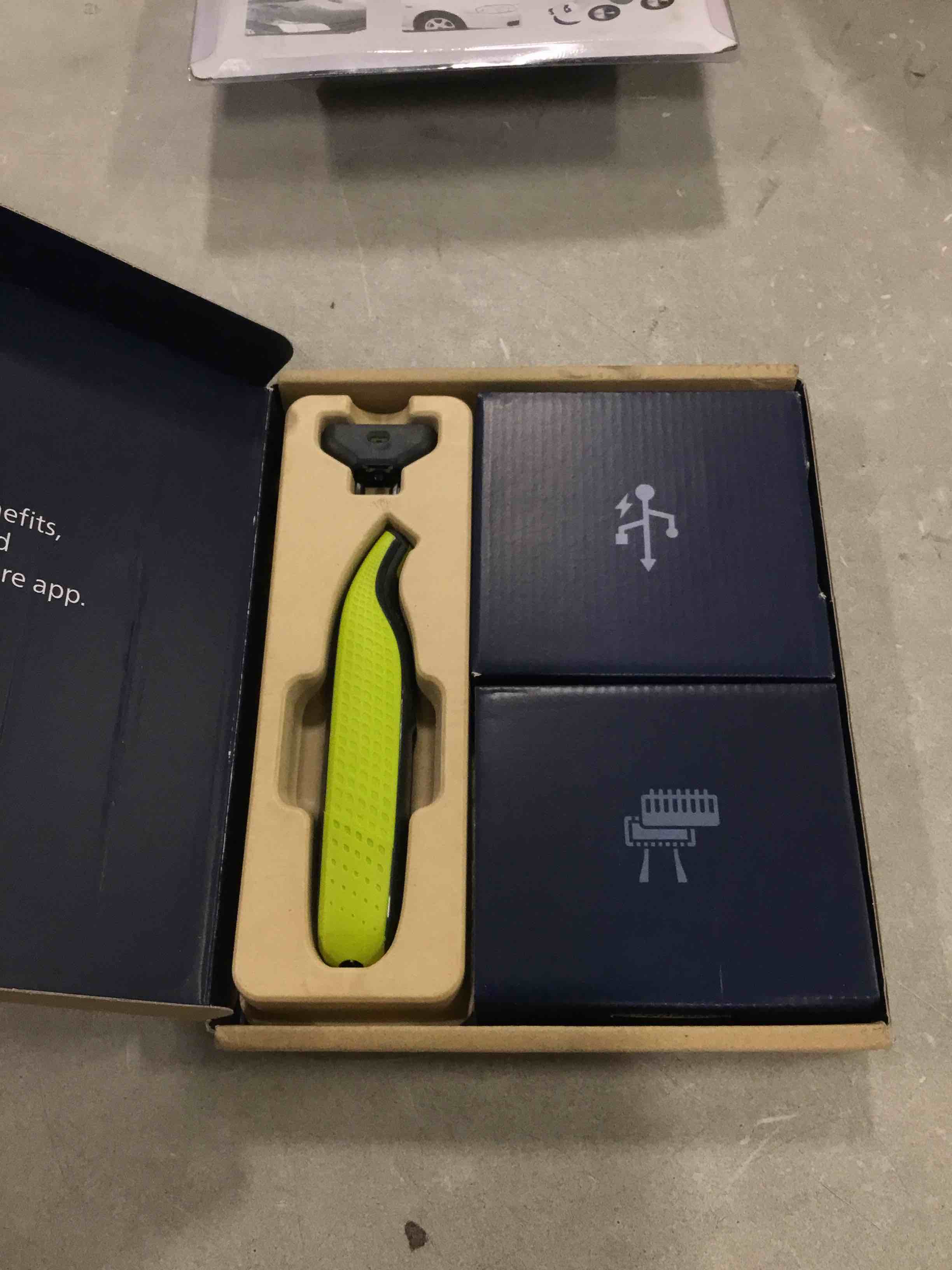 https://s3.amazonaws.com/lotting-images-prod/bidfta/BLU6778548_1721753444436.jpeg