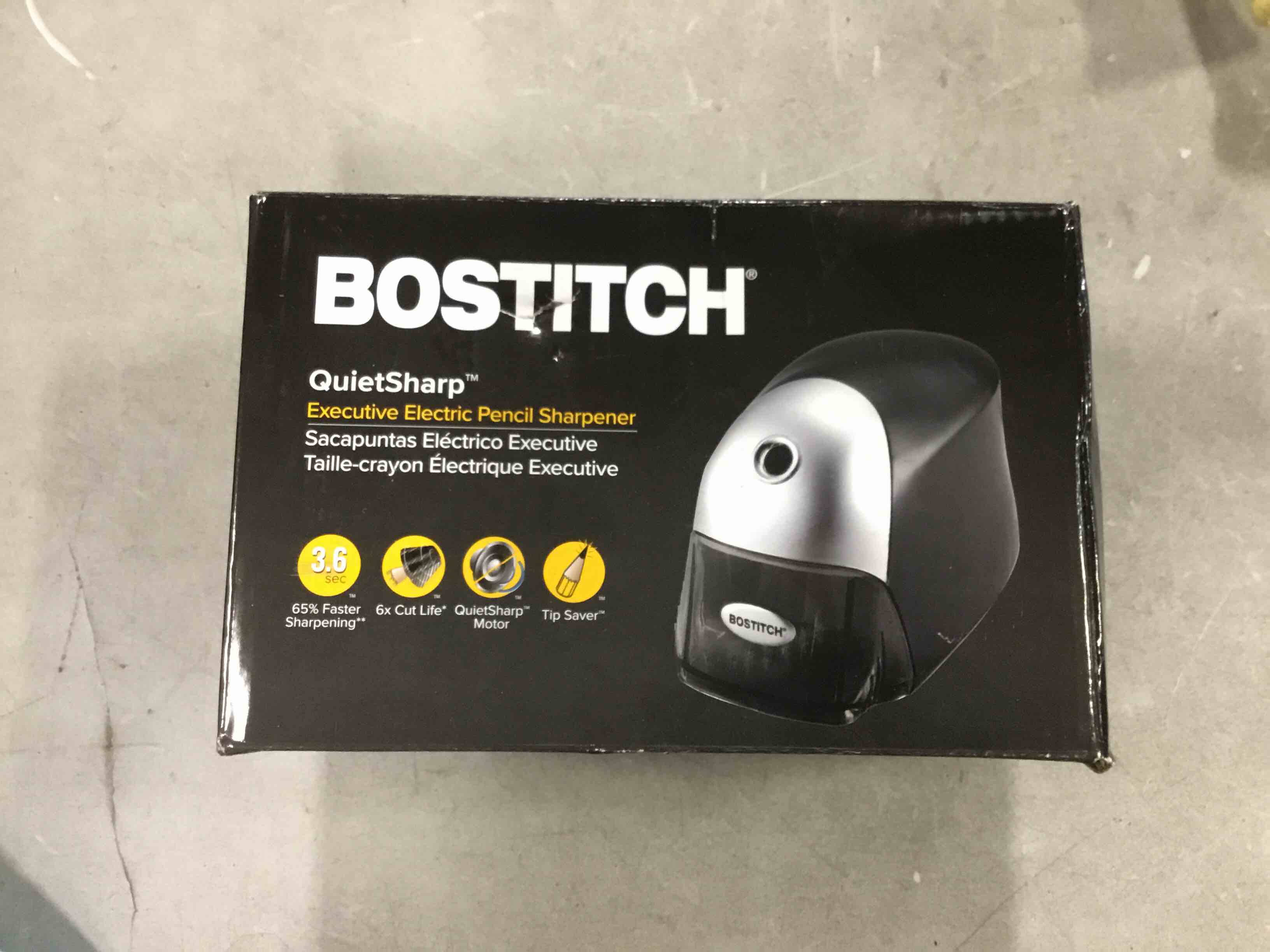 https://s3.amazonaws.com/lotting-images-prod/bidfta/BLU6778869_1721829439149.jpeg
