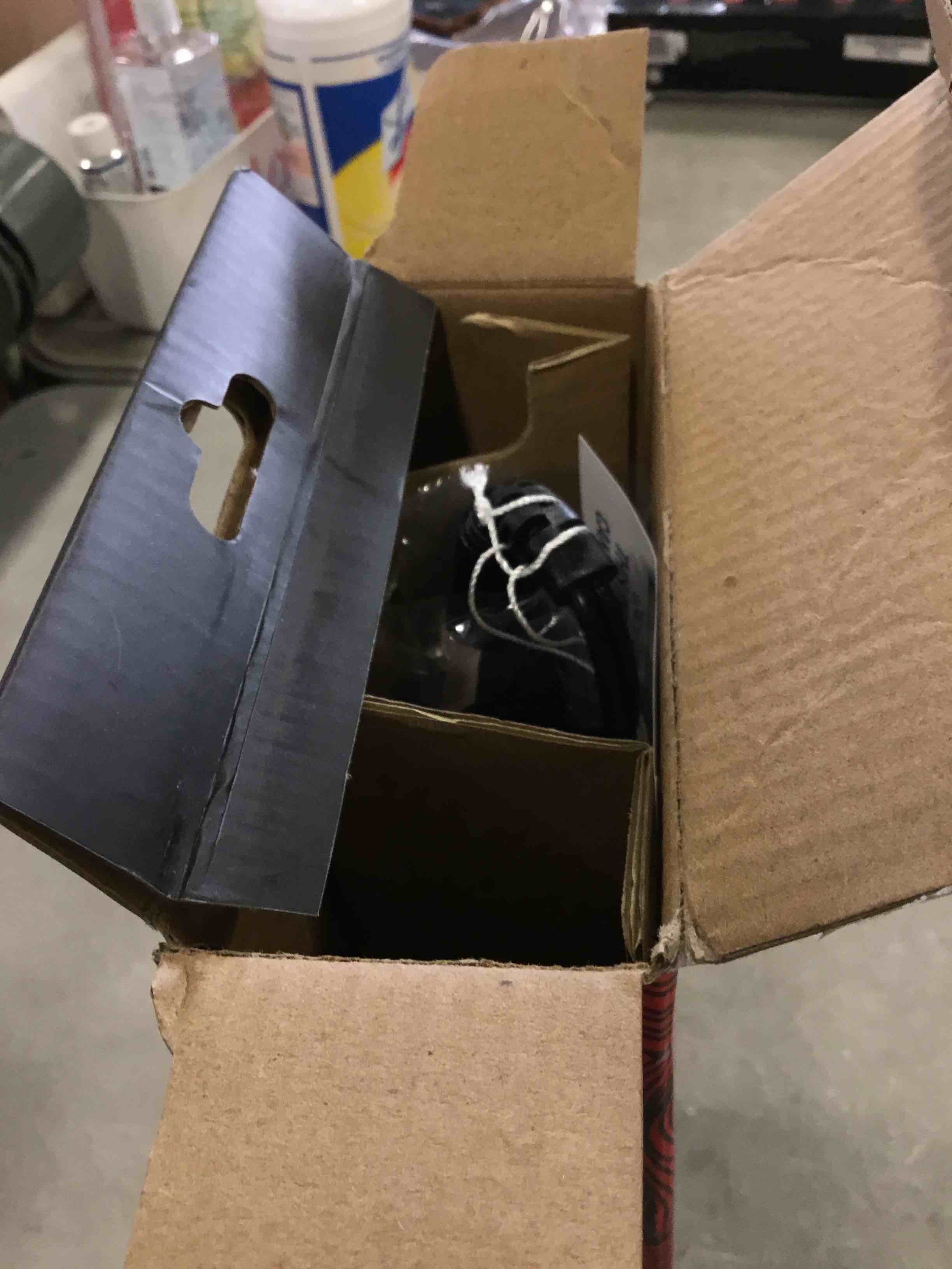 https://s3.amazonaws.com/lotting-images-prod/bidfta/BLU6778908_1721833187644.jpeg