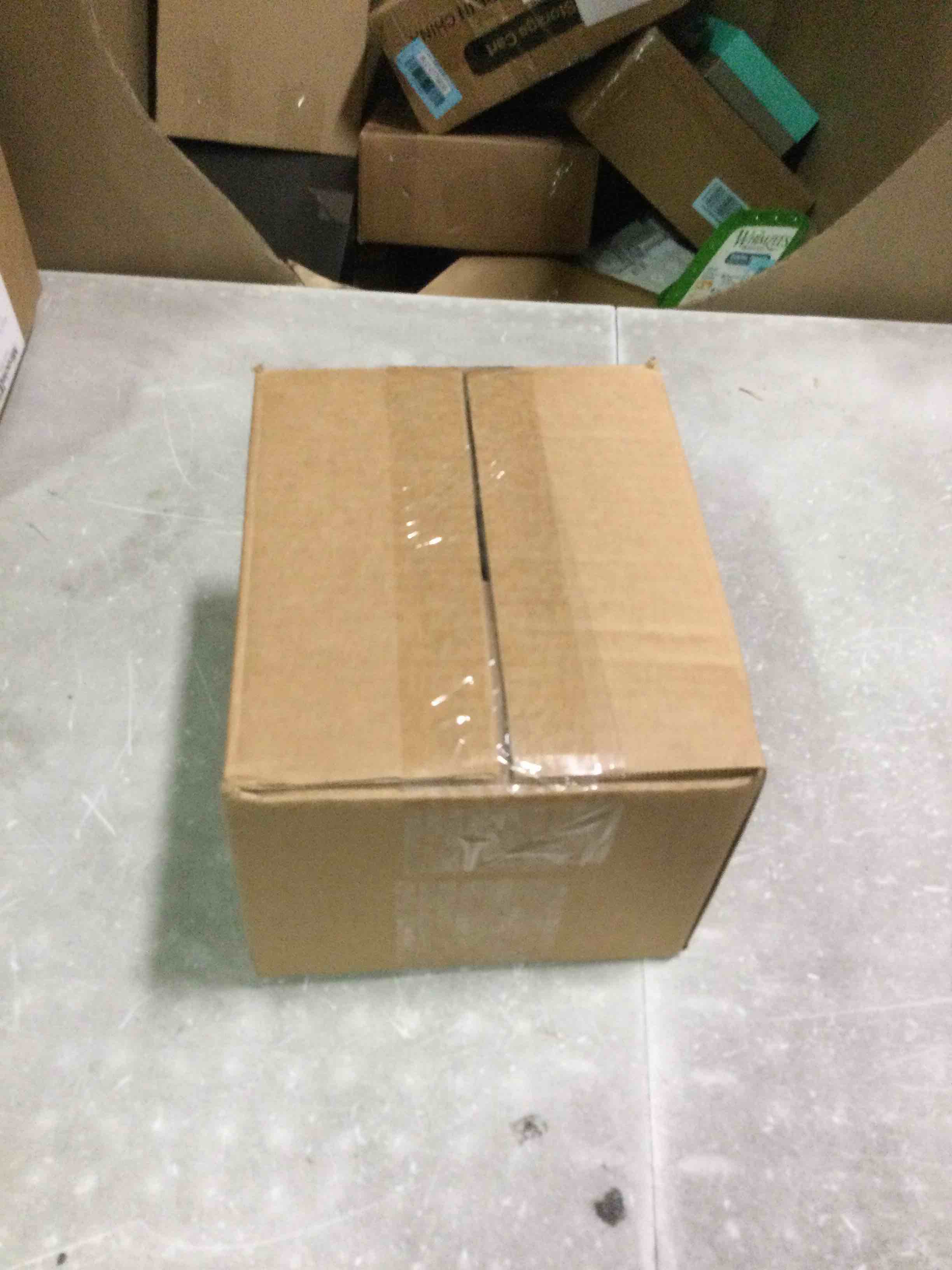 https://s3.amazonaws.com/lotting-images-prod/bidfta/BLU6779654_1723032541545.jpeg