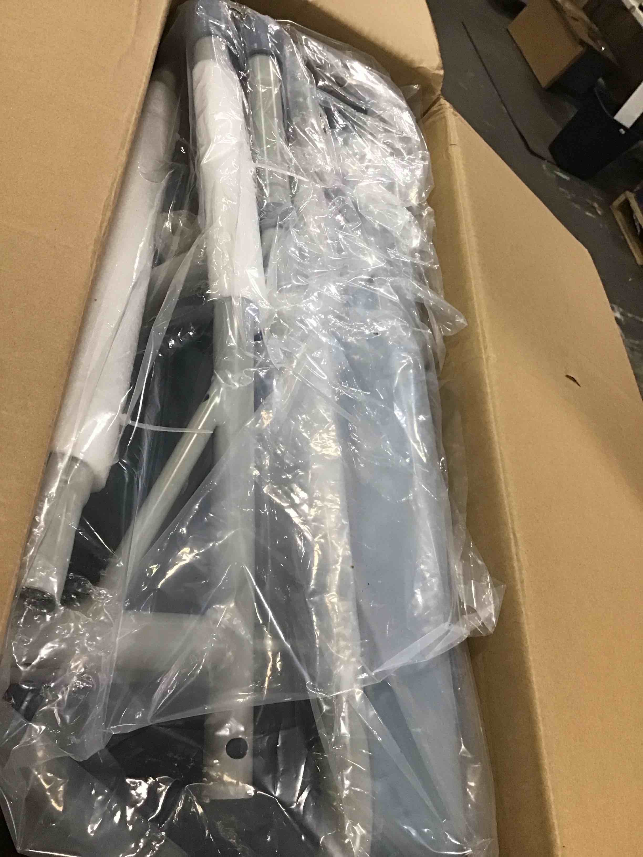 https://s3.amazonaws.com/lotting-images-prod/bidfta/BLU6780288_1723574671617.jpeg