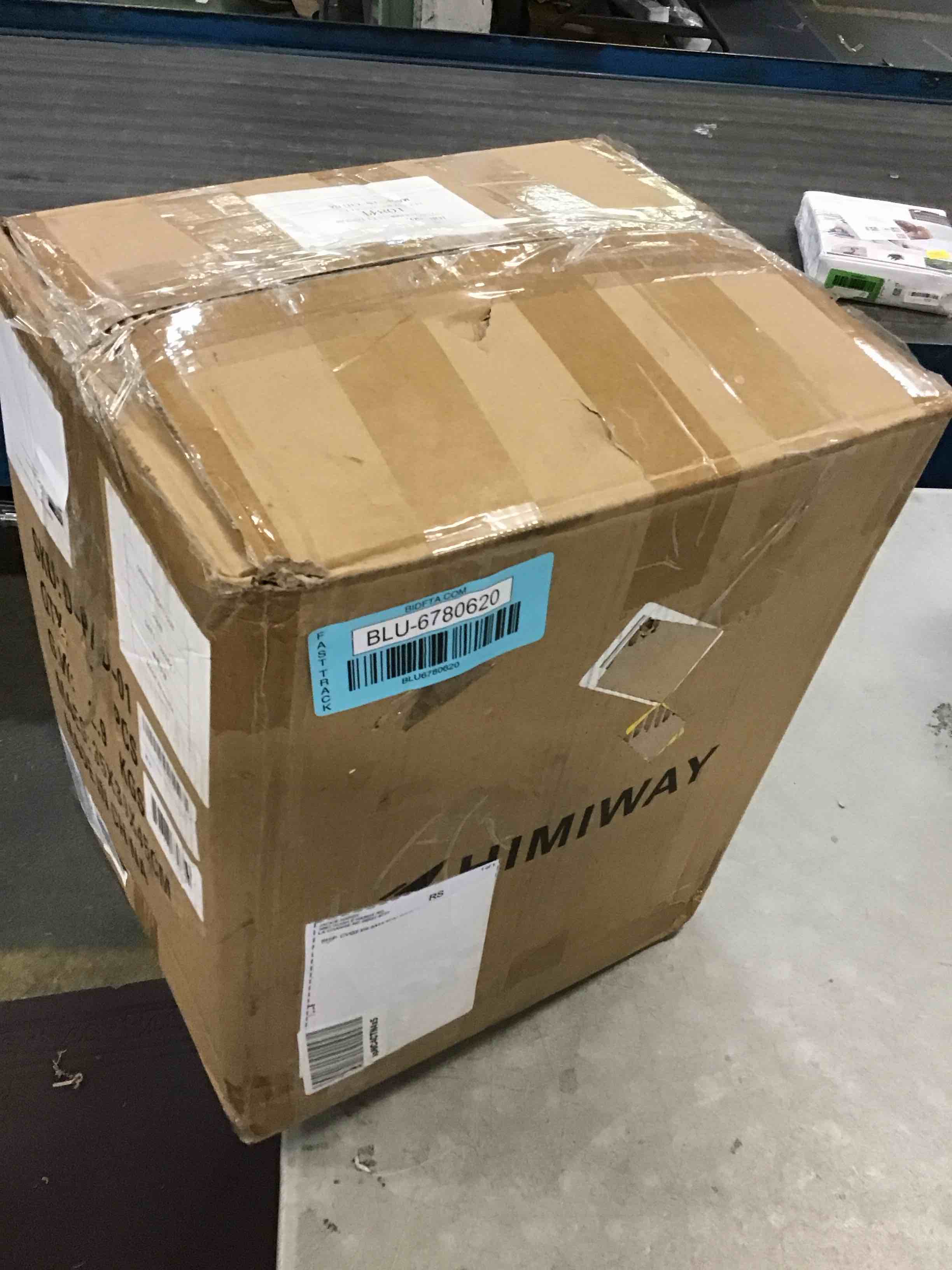 https://s3.amazonaws.com/lotting-images-prod/bidfta/BLU6780620_1721325768956.jpeg