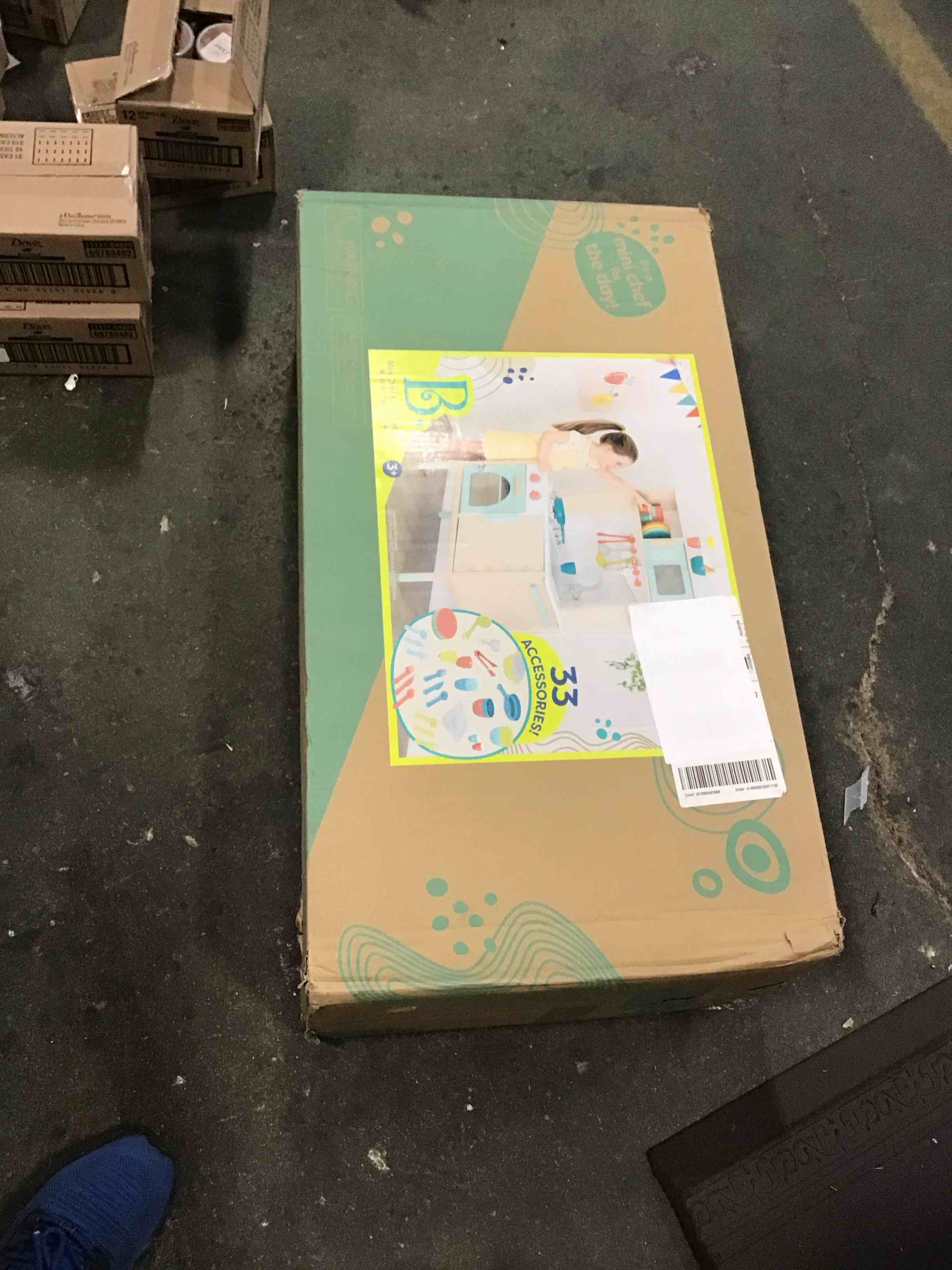 https://s3.amazonaws.com/lotting-images-prod/bidfta/BLU6780658_1721331078150.jpeg
