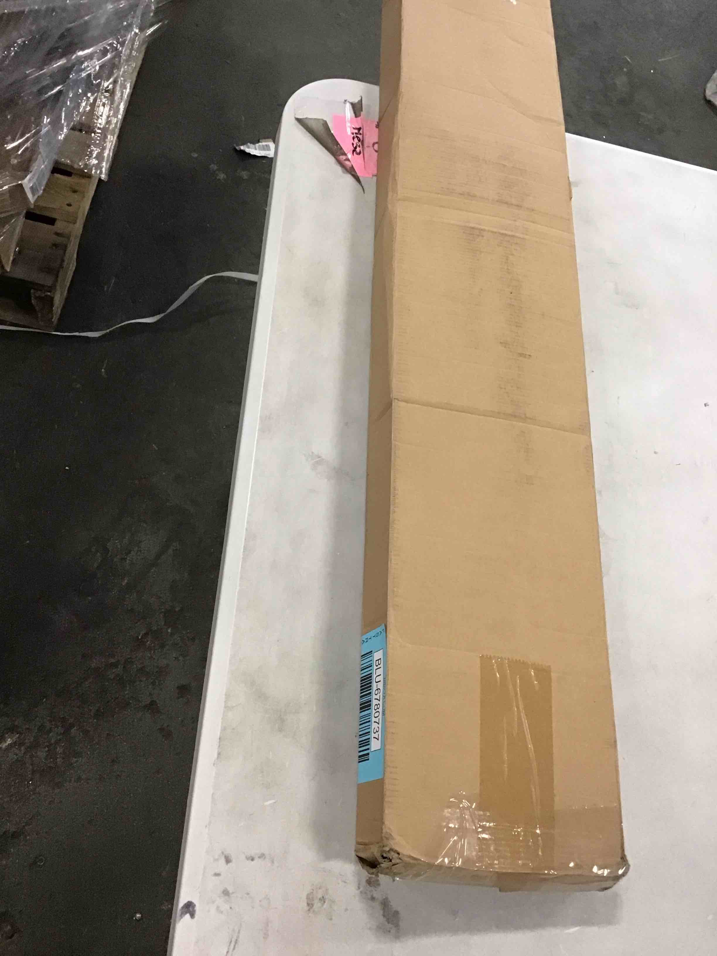 https://s3.amazonaws.com/lotting-images-prod/bidfta/BLU6780737_1721391348637.jpeg