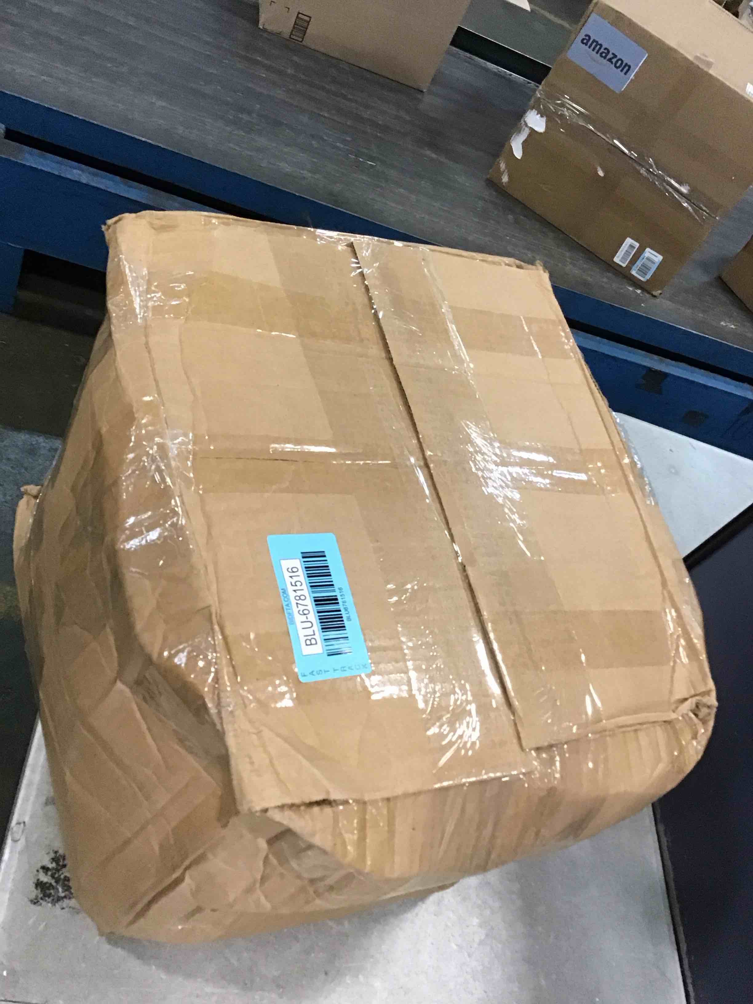 https://s3.amazonaws.com/lotting-images-prod/bidfta/BLU6781516_1721829165730.jpeg