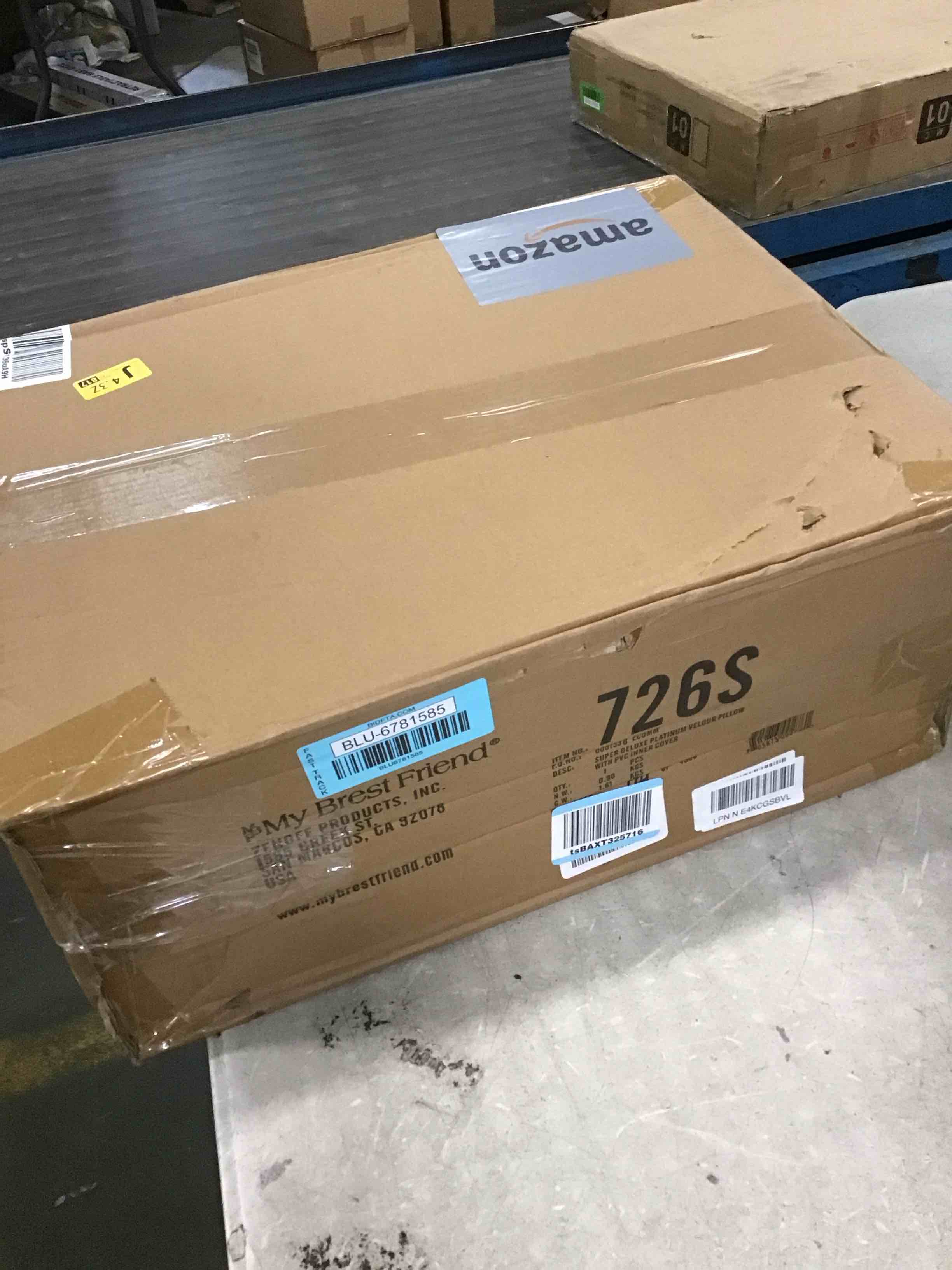 https://s3.amazonaws.com/lotting-images-prod/bidfta/BLU6781585_1721835628506.jpeg