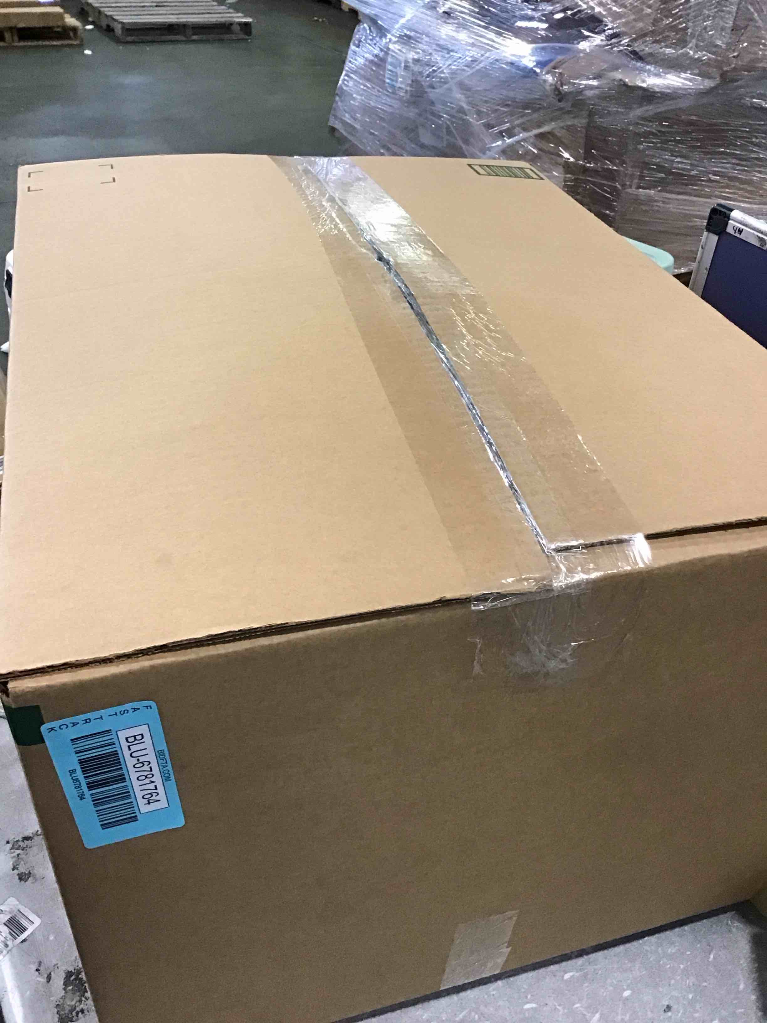 https://s3.amazonaws.com/lotting-images-prod/bidfta/BLU6781764_1721915584824.jpeg