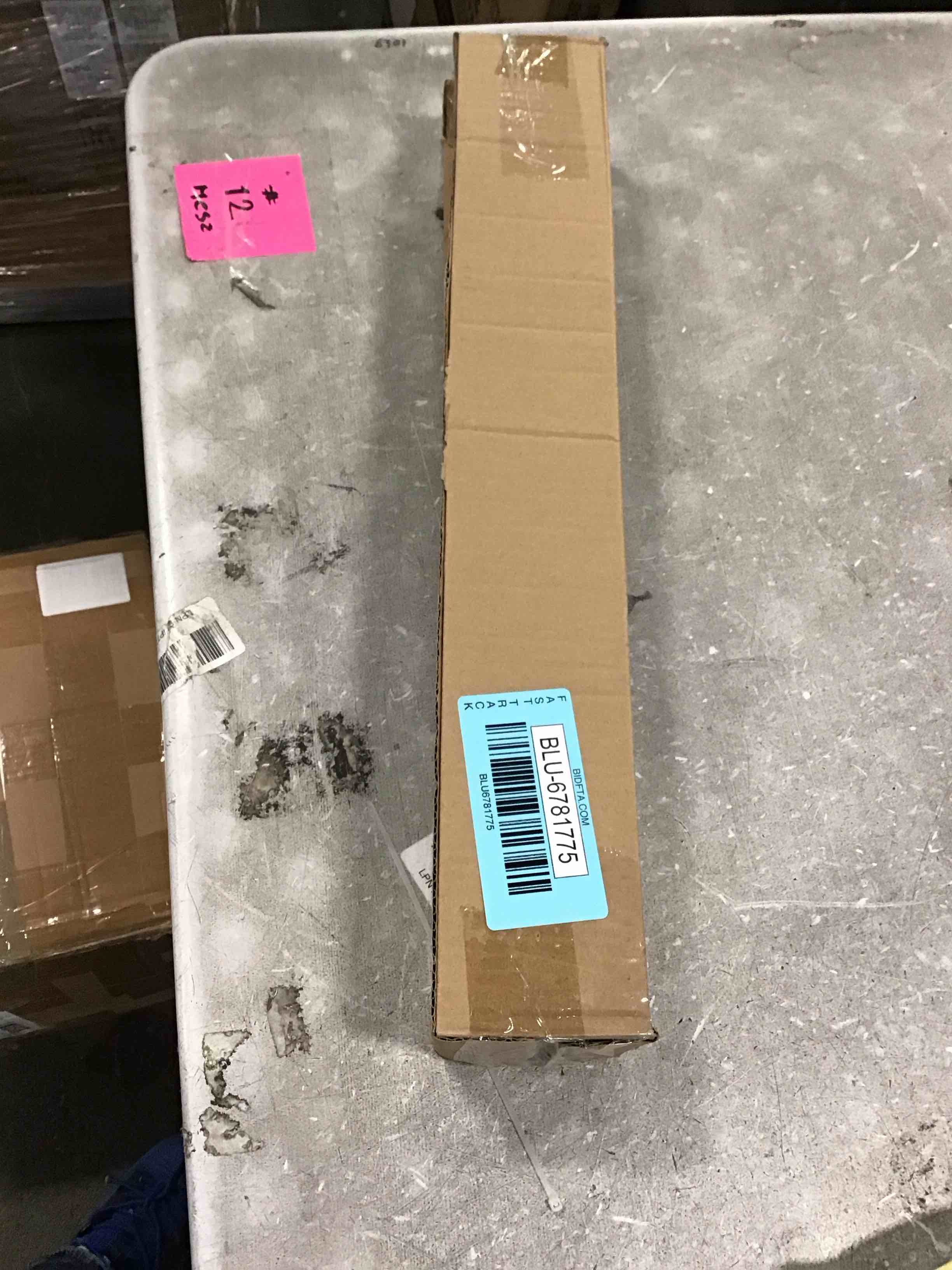 https://s3.amazonaws.com/lotting-images-prod/bidfta/BLU6781775_1721918333023.jpeg