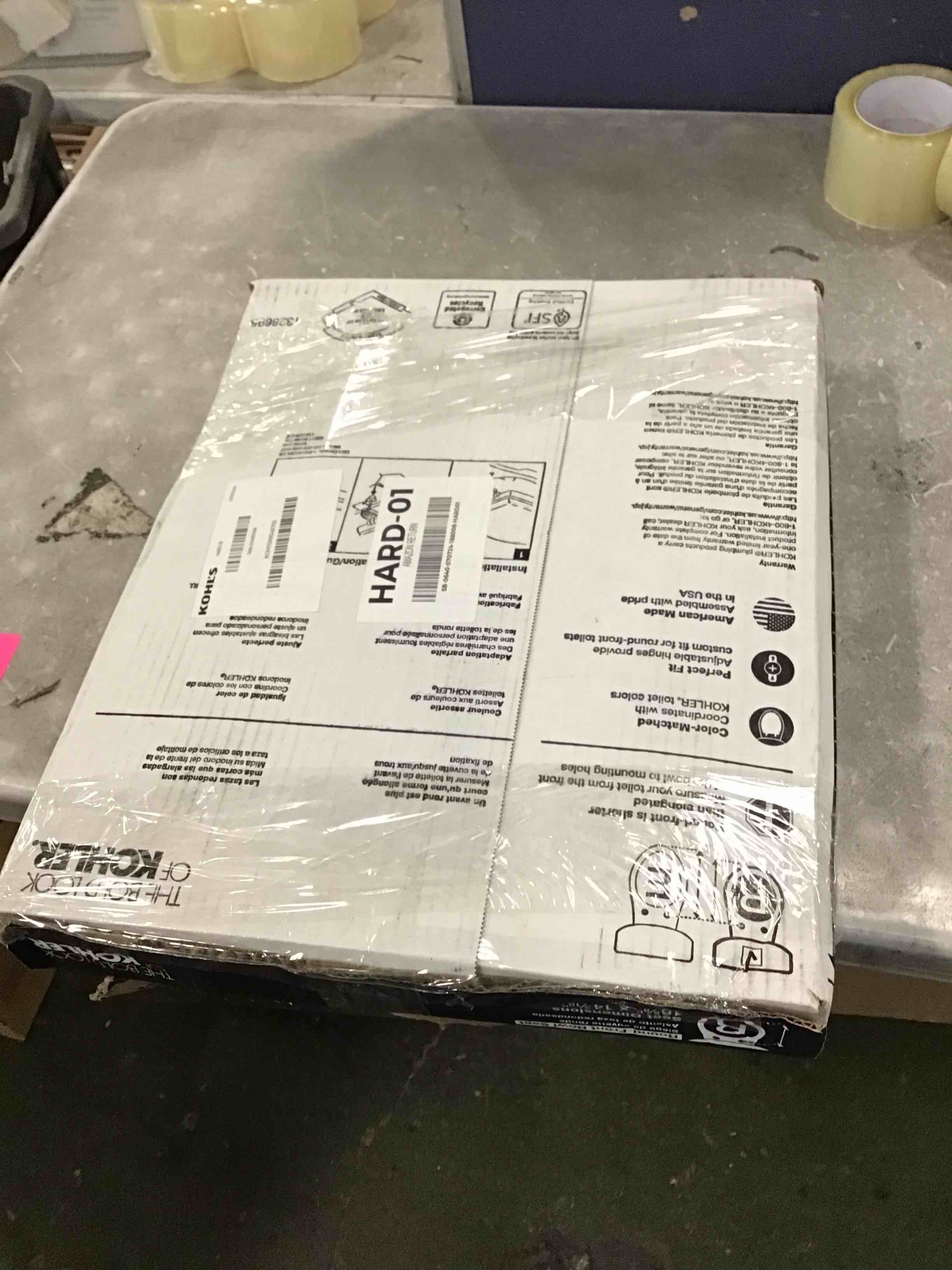 Assortment of Round Bowl Seats, fits all round toilets, (Different styles, colors and different sizes, from different brands)