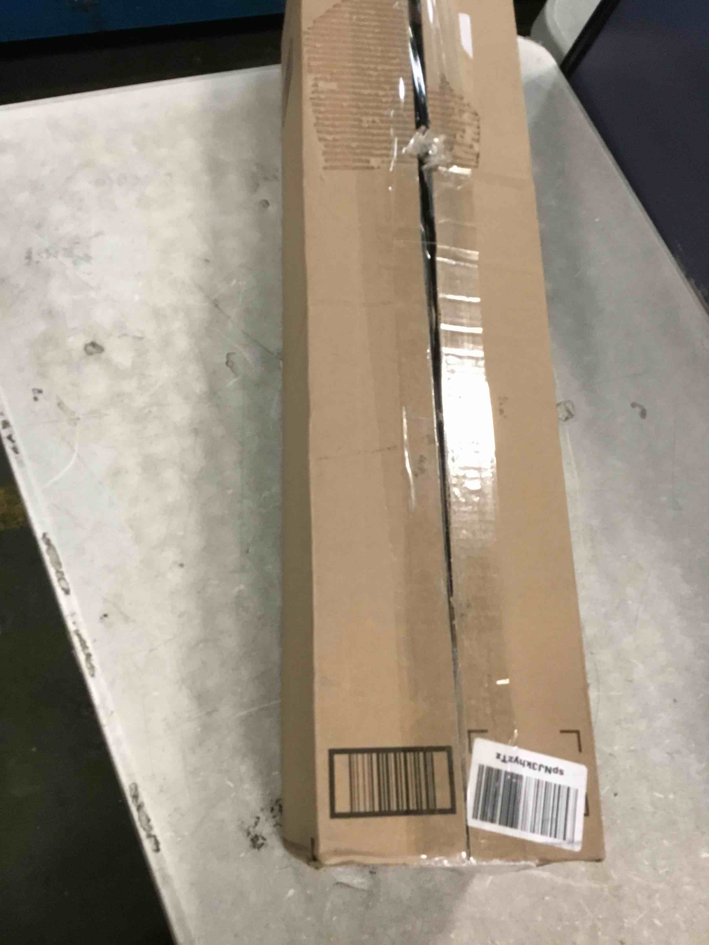 https://s3.amazonaws.com/lotting-images-prod/bidfta/BLU6782065_1721254063659.jpeg