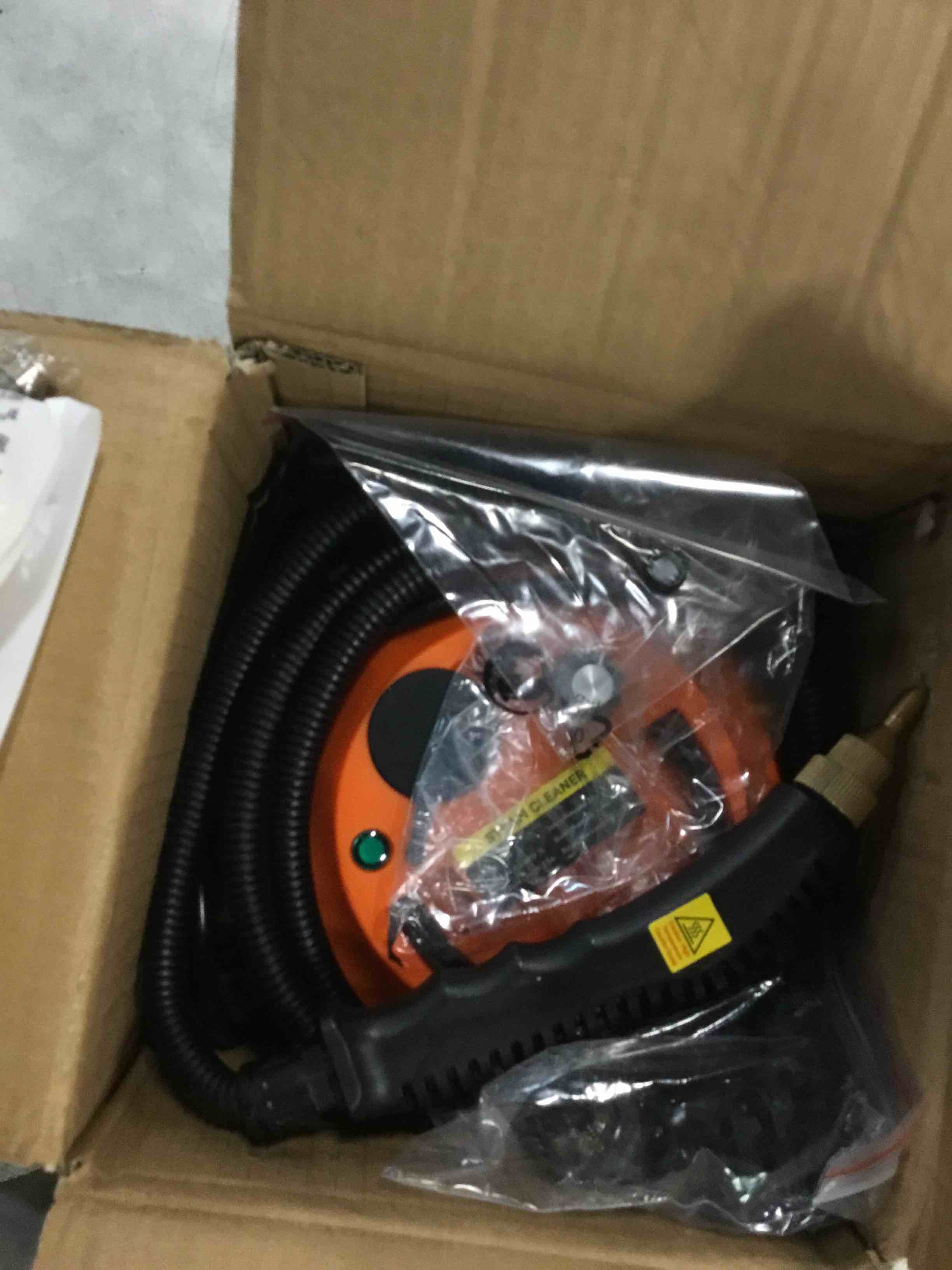 https://s3.amazonaws.com/lotting-images-prod/bidfta/BLU6782229_1721274837784.jpeg