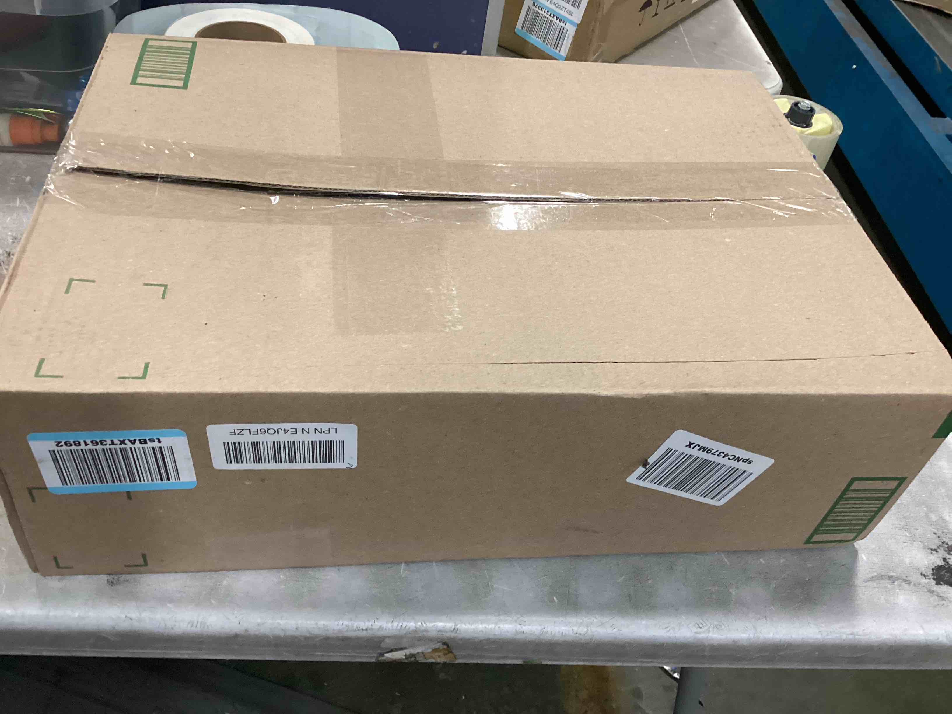 https://s3.amazonaws.com/lotting-images-prod/bidfta/BLU6782281_1721304749356.jpeg