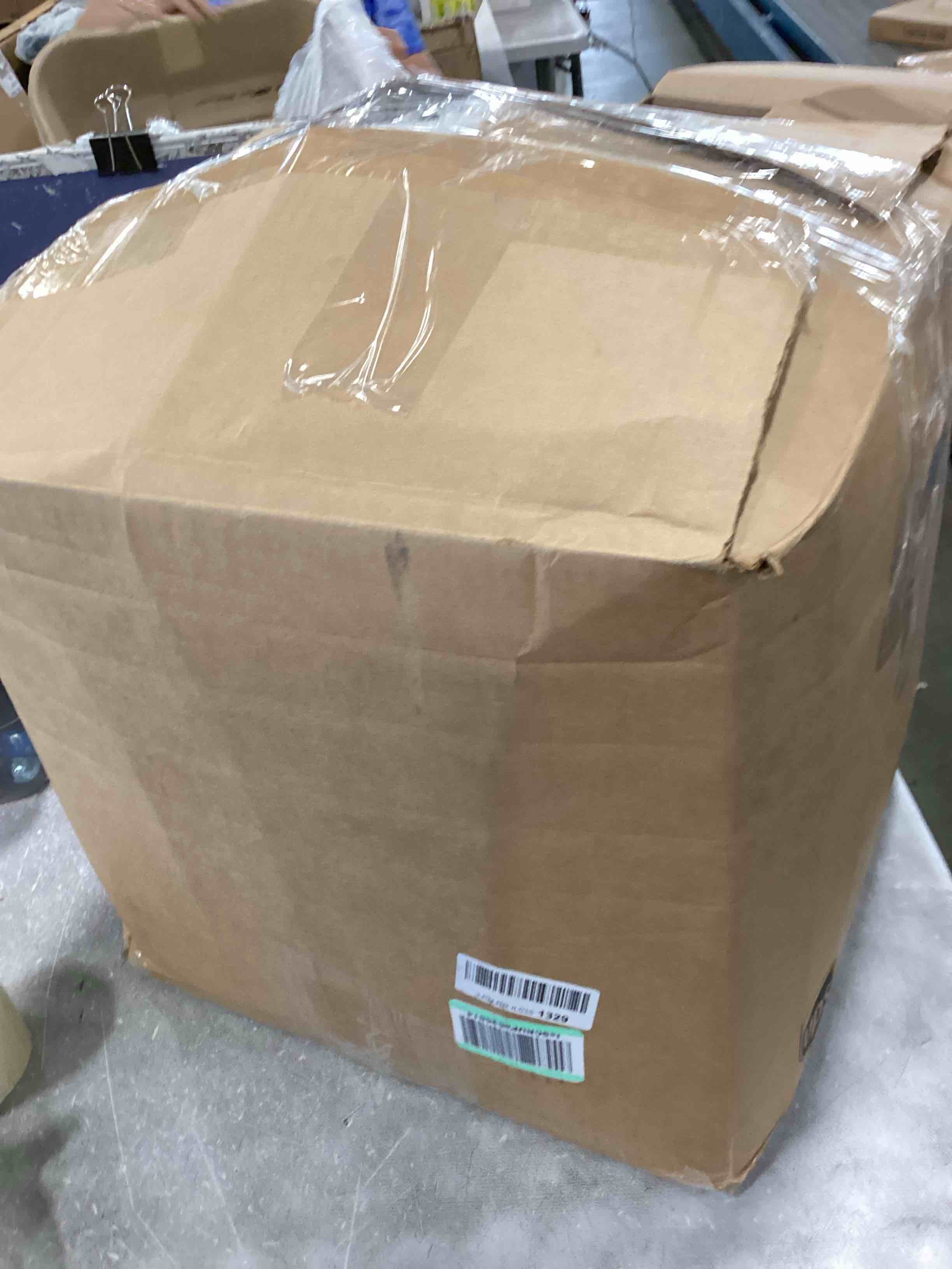 https://s3.amazonaws.com/lotting-images-prod/bidfta/BLU6782310_1721307949702.jpeg