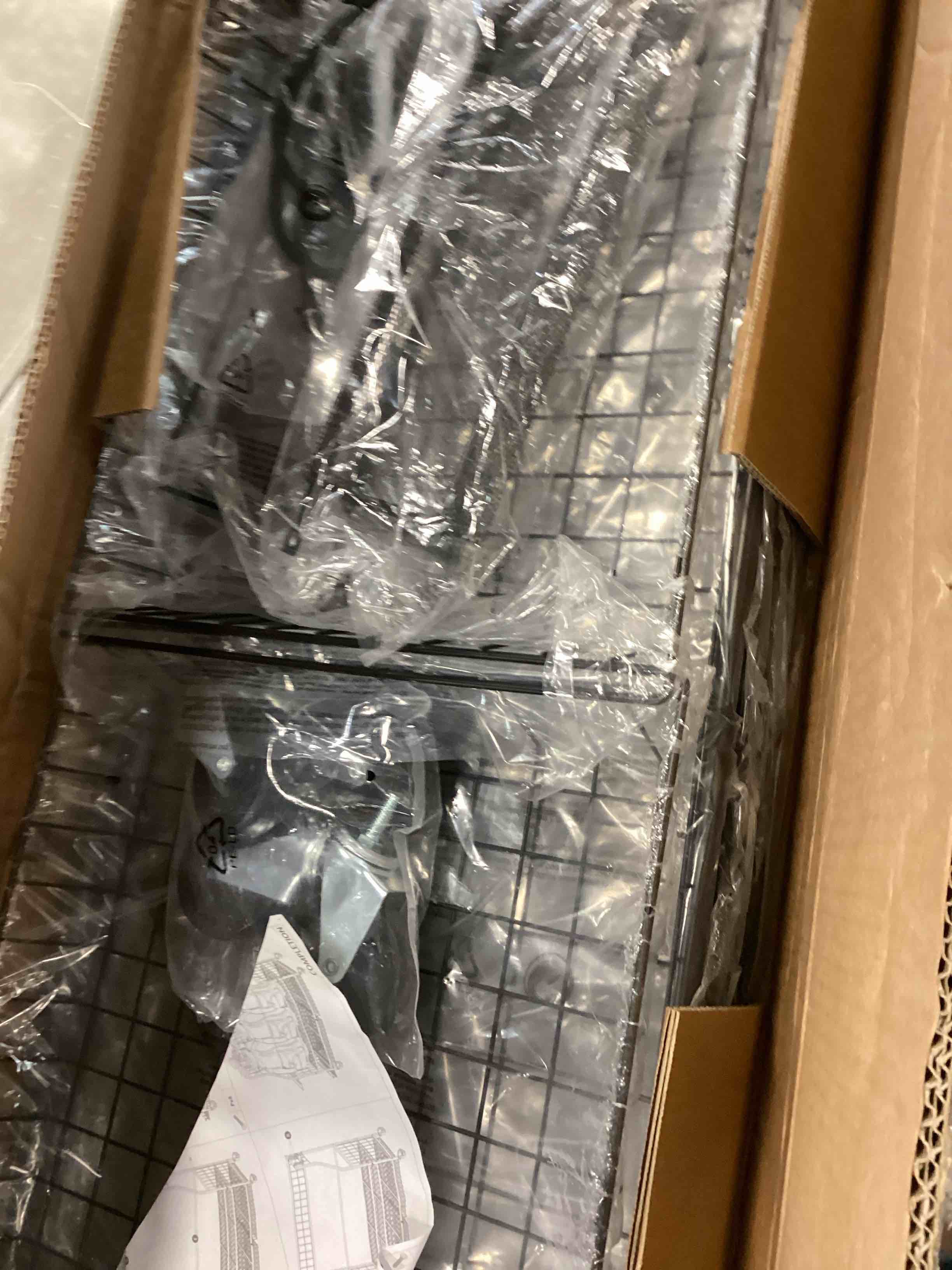 https://s3.amazonaws.com/lotting-images-prod/bidfta/BLU6782380_1721316777864.jpeg