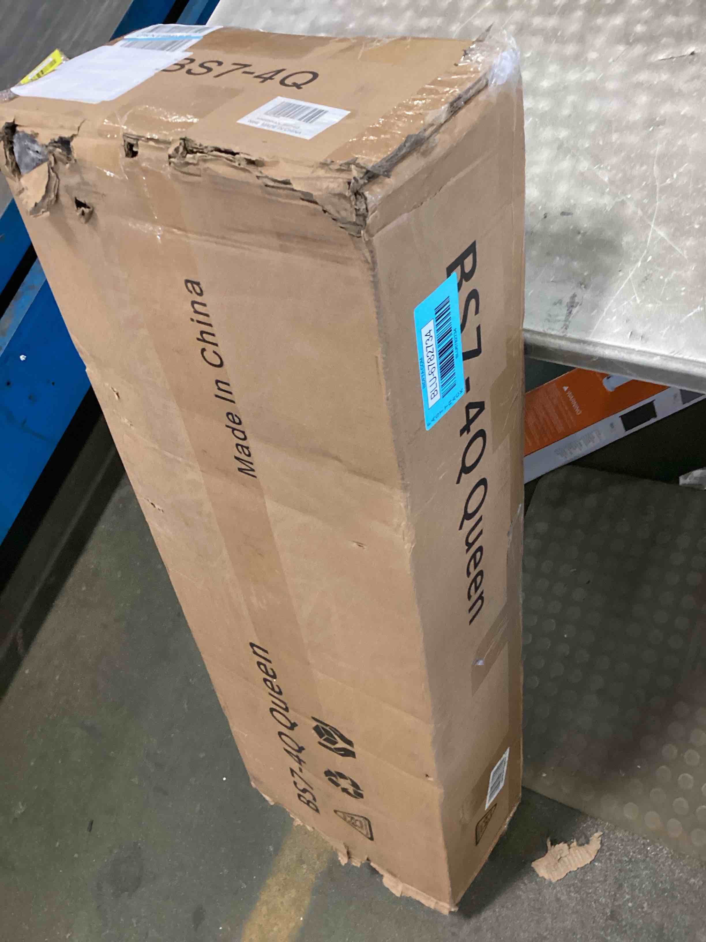 https://s3.amazonaws.com/lotting-images-prod/bidfta/BLU6782734_1721398838209.jpeg