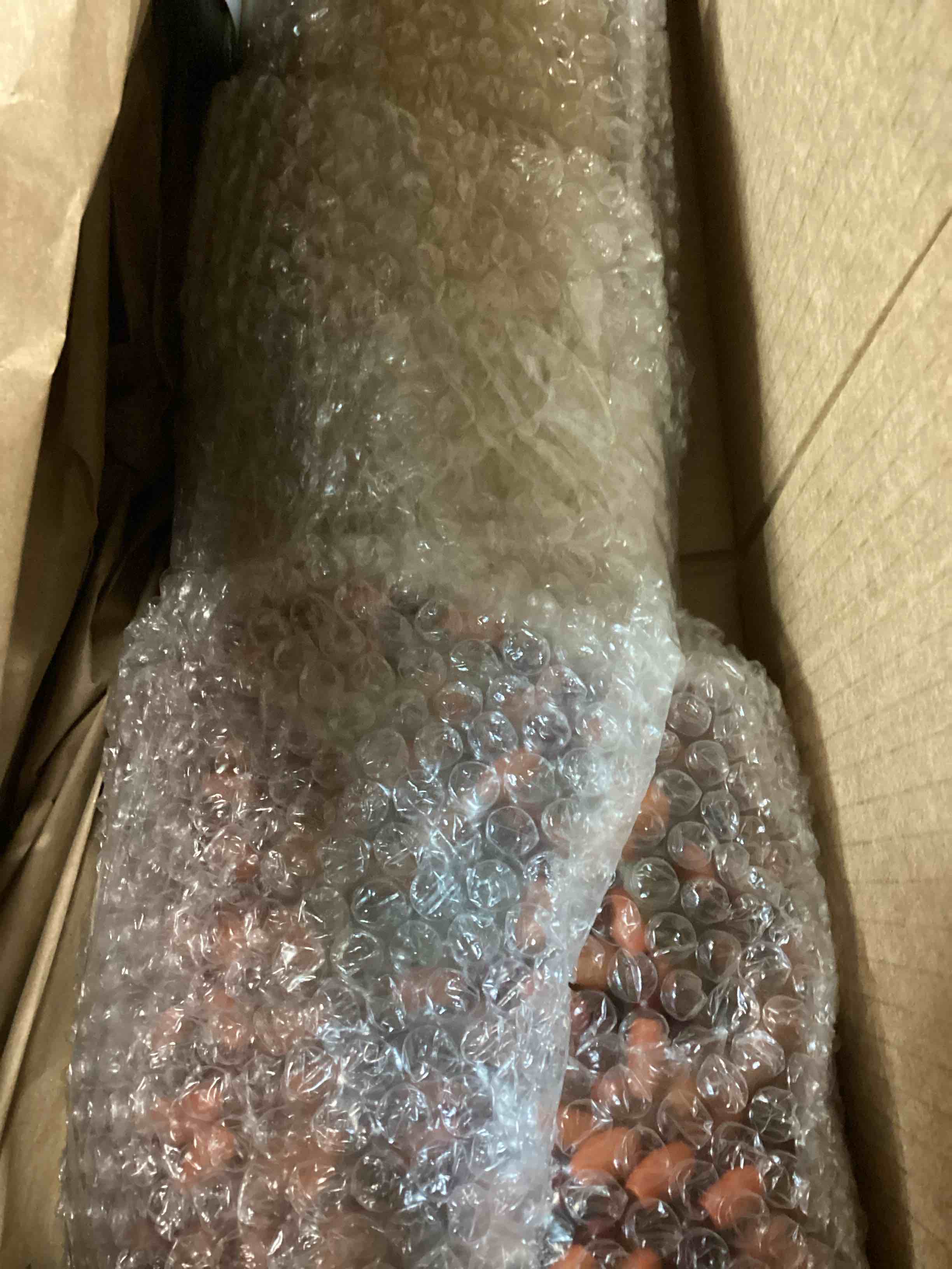 https://s3.amazonaws.com/lotting-images-prod/bidfta/BLU6783674_1721275207304.jpeg