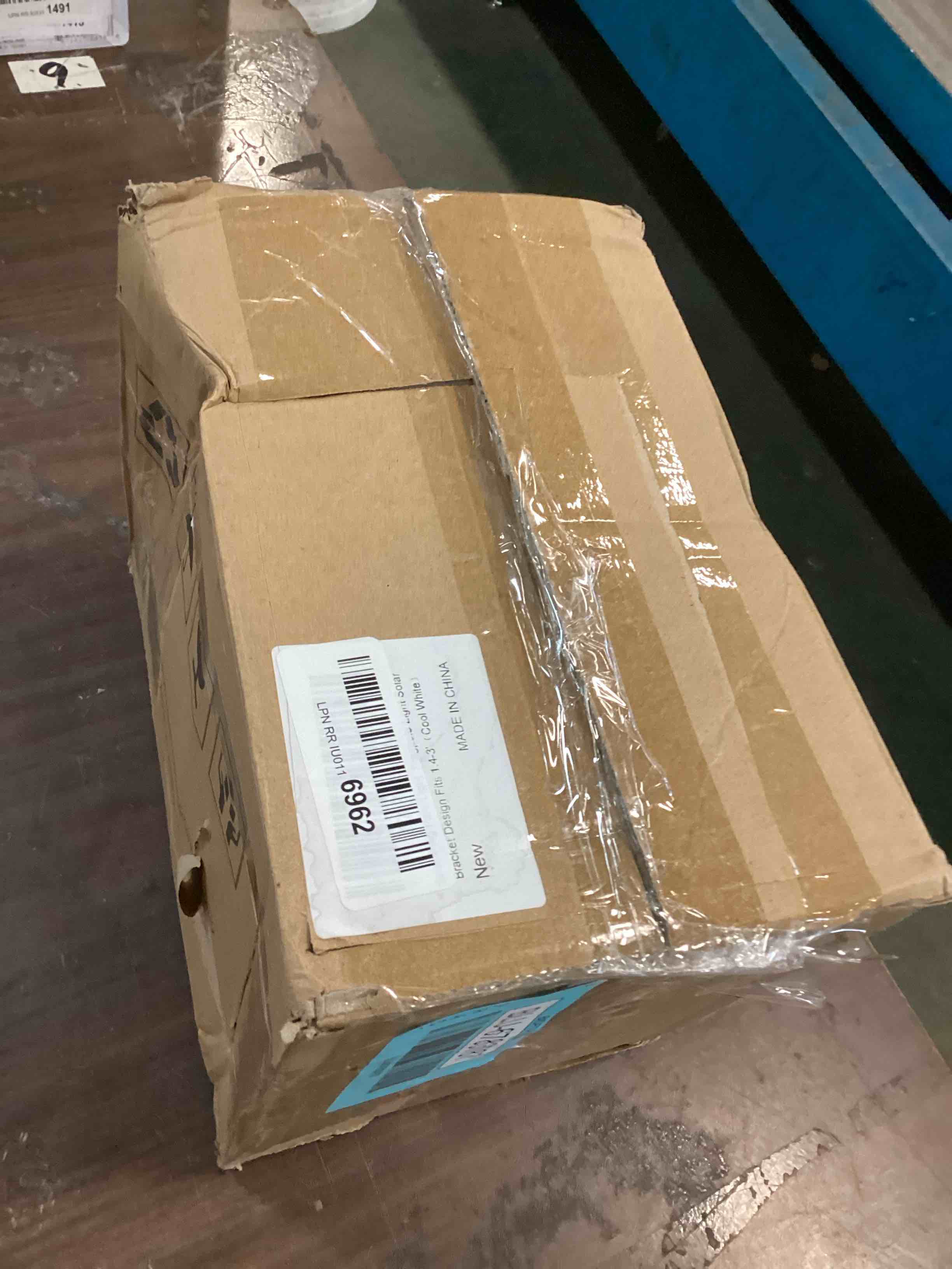 https://s3.amazonaws.com/lotting-images-prod/bidfta/BLU6783787_1721315131443.jpeg