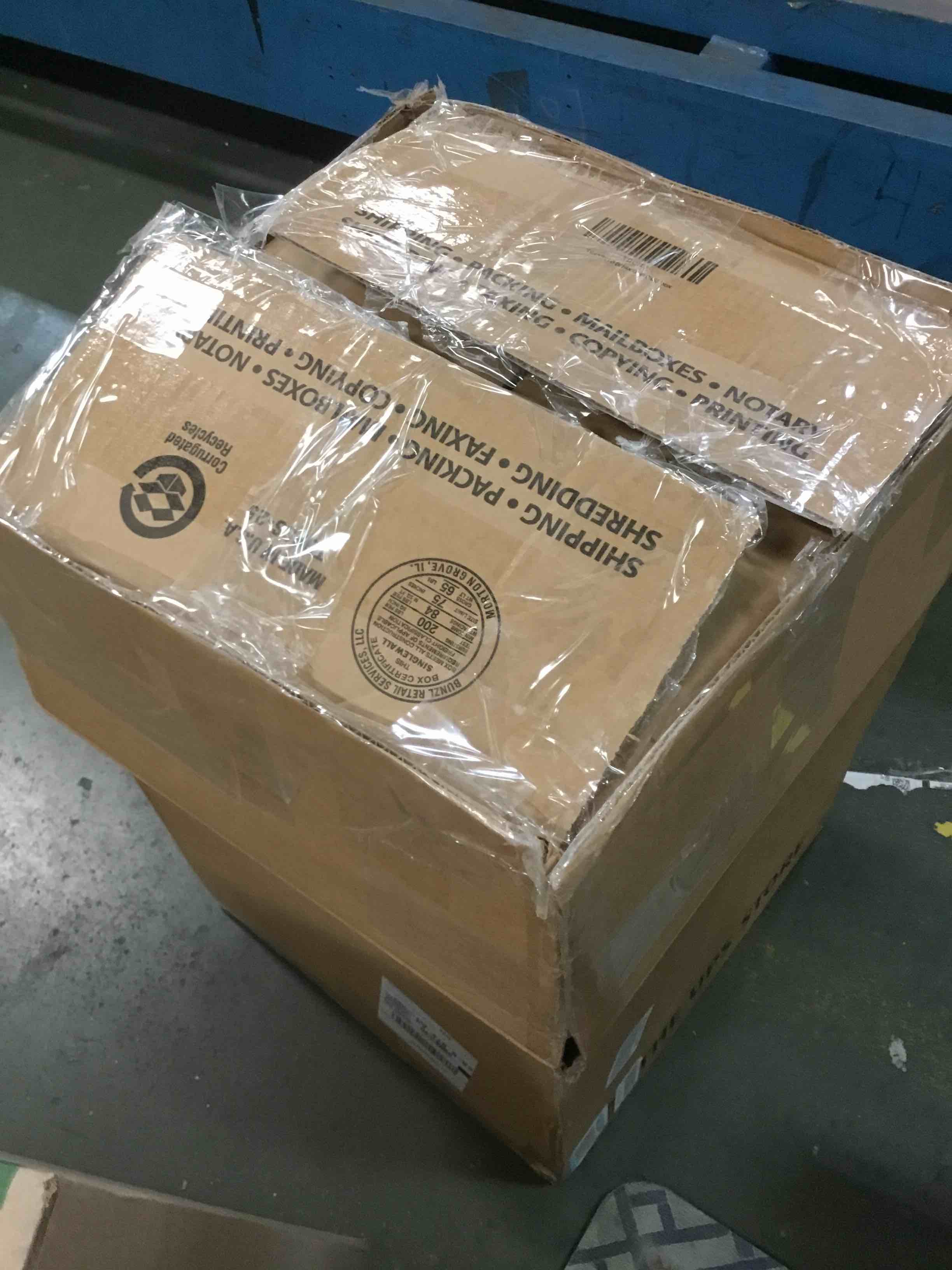 https://s3.amazonaws.com/lotting-images-prod/bidfta/BLU6785212_1721305275934.jpeg