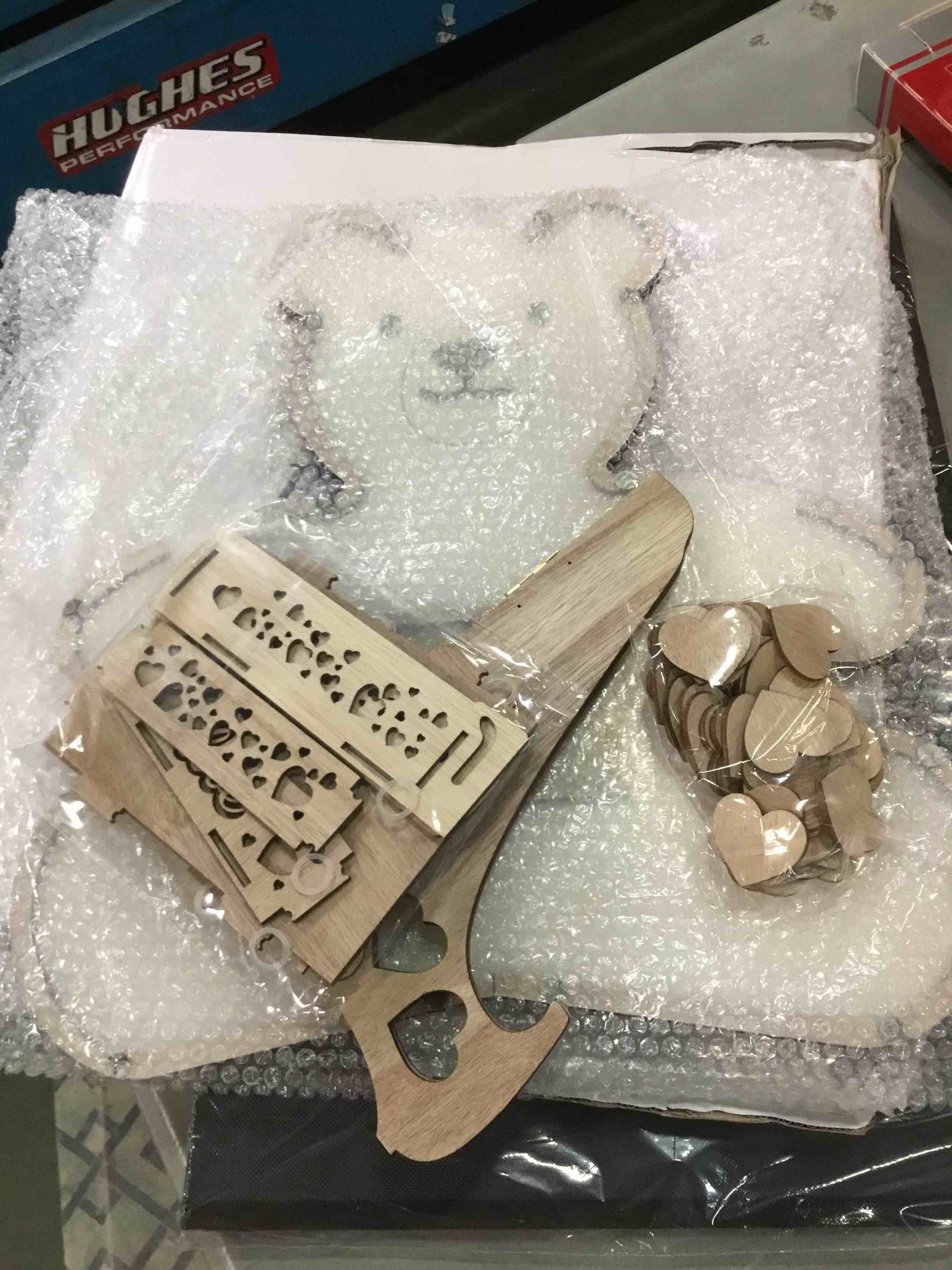 https://s3.amazonaws.com/lotting-images-prod/bidfta/BLU6785304_1721315706919.jpeg