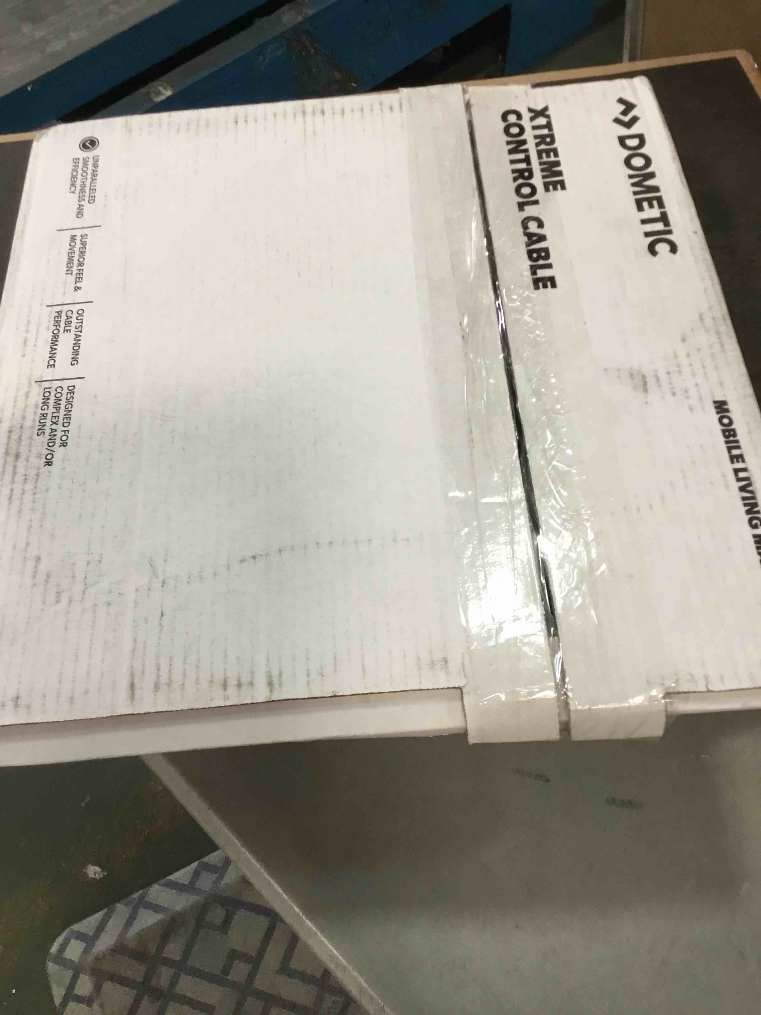 https://s3.amazonaws.com/lotting-images-prod/bidfta/BLU6785322_1721317304781.jpeg
