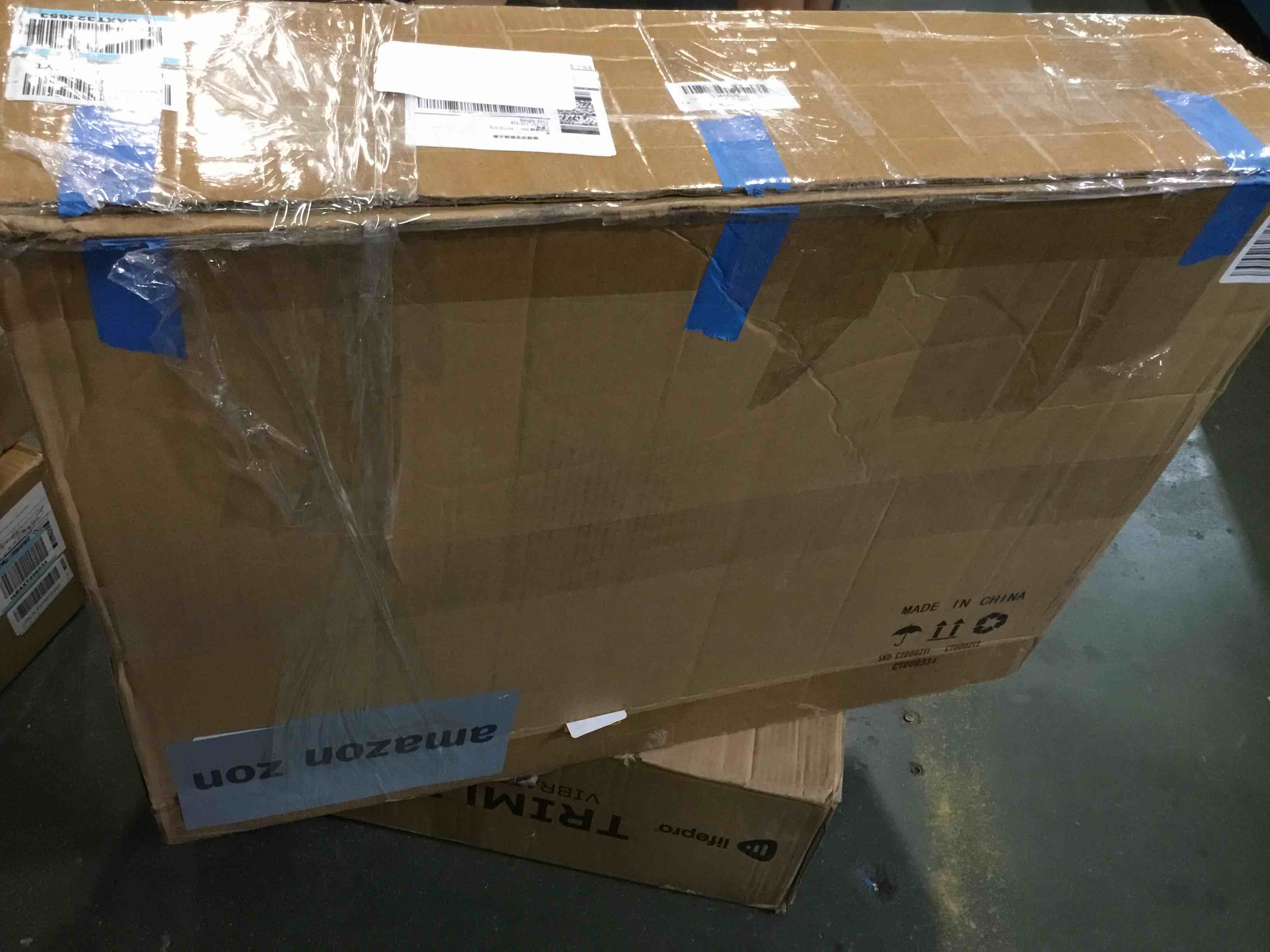 https://s3.amazonaws.com/lotting-images-prod/bidfta/BLU6785343_1721319538327.jpeg