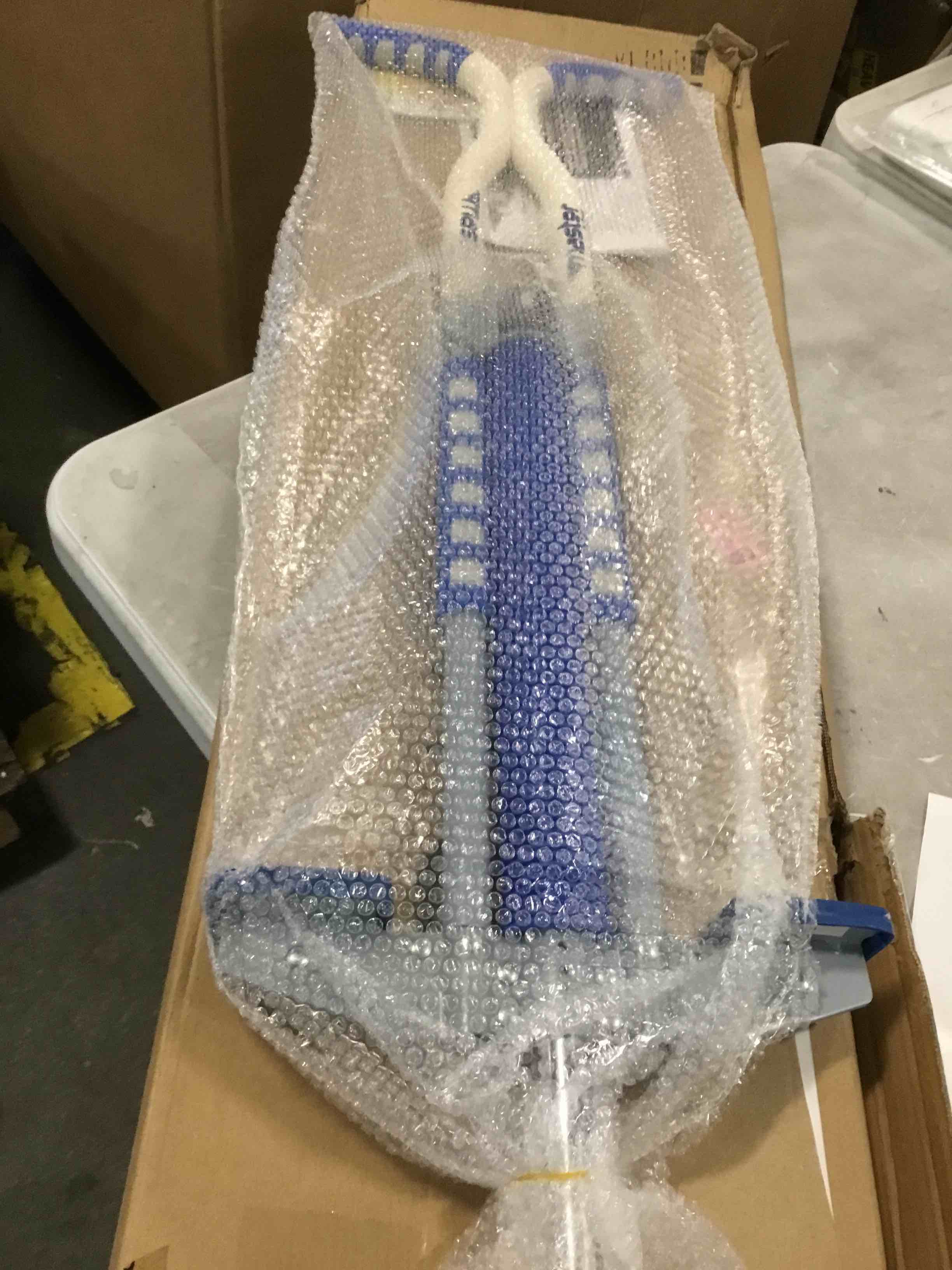 https://s3.amazonaws.com/lotting-images-prod/bidfta/BLU6785591_1721393483186.jpeg