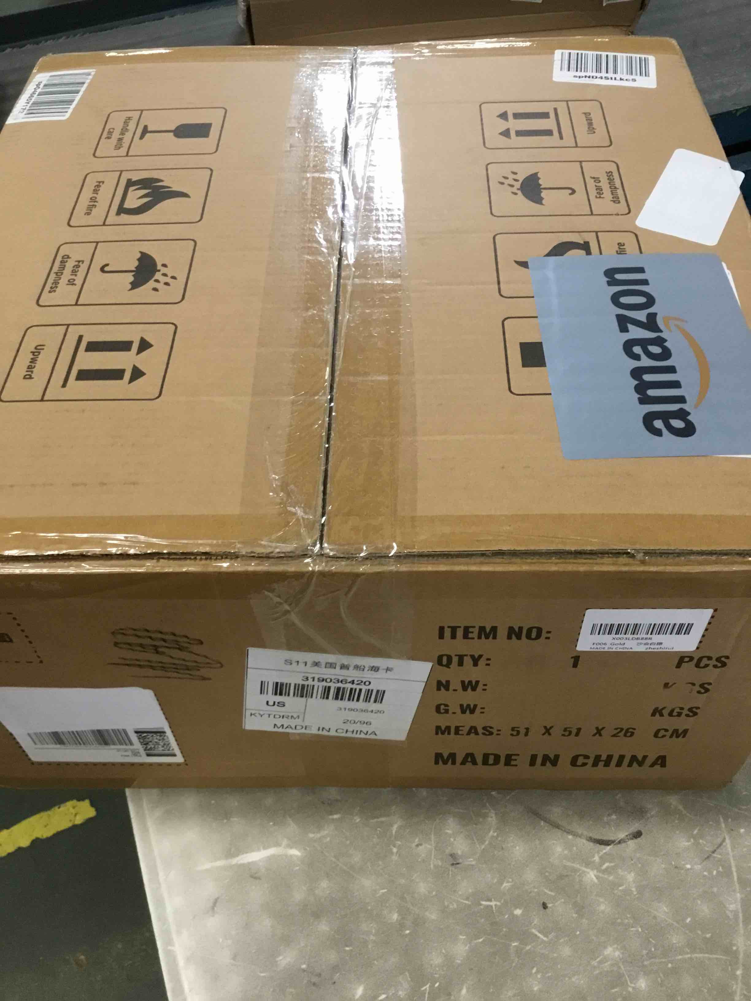 https://s3.amazonaws.com/lotting-images-prod/bidfta/BLU6786036_1721674540608.jpeg