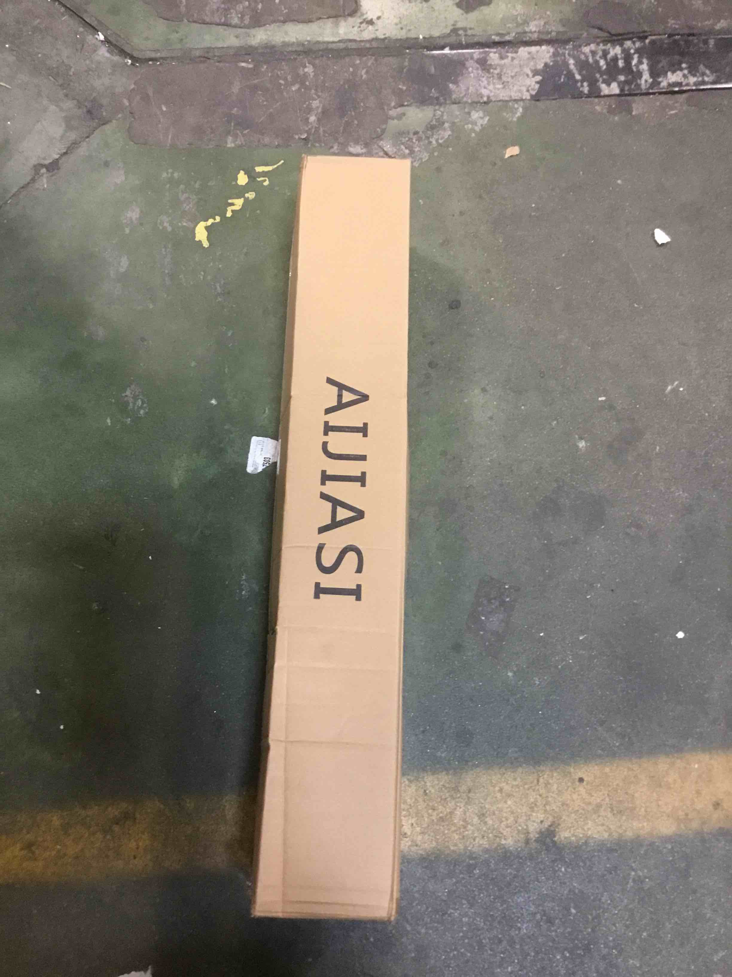 https://s3.amazonaws.com/lotting-images-prod/bidfta/BLU6786829_1721451360465.jpeg