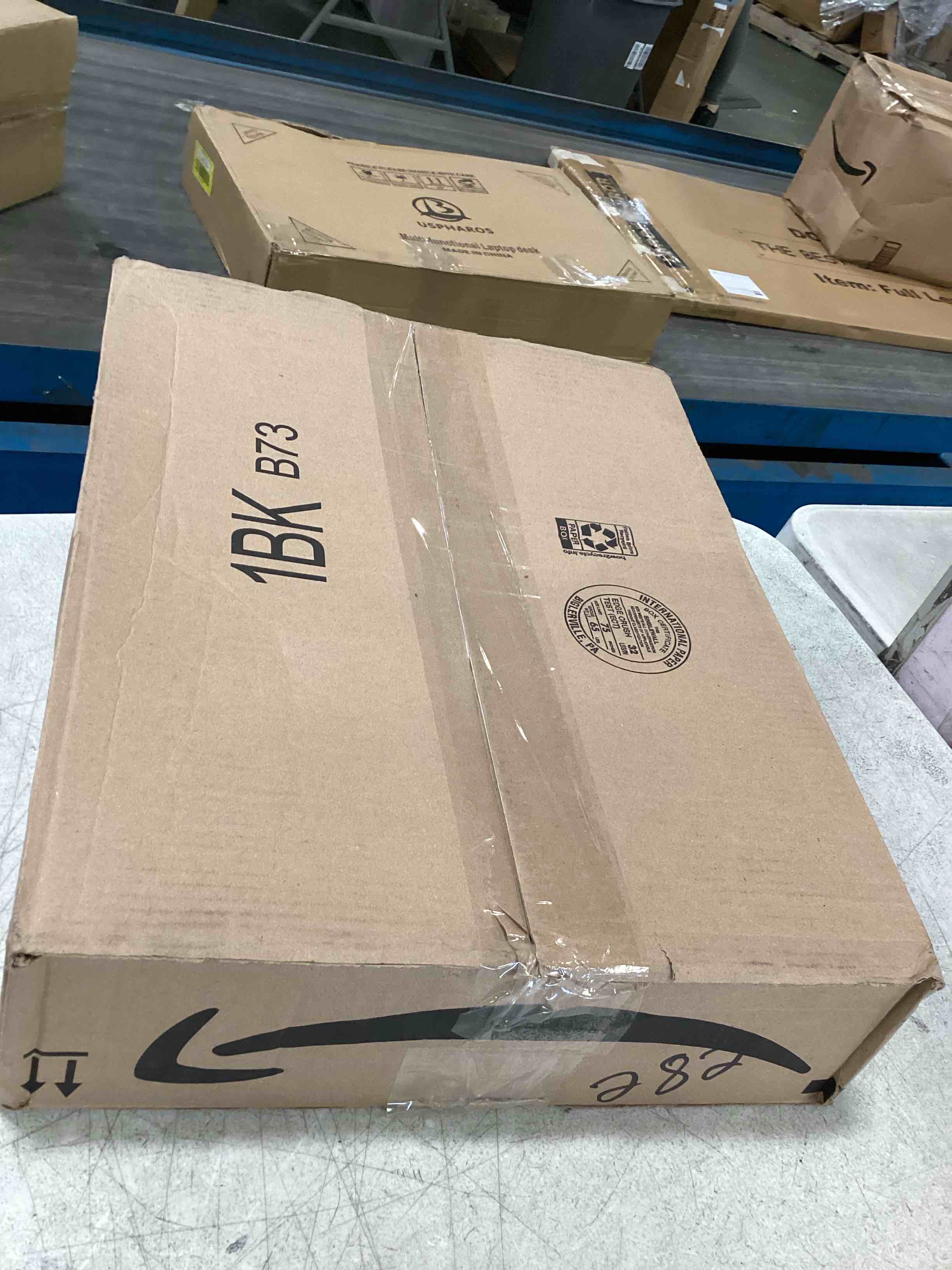 https://s3.amazonaws.com/lotting-images-prod/bidfta/BLU6787160_1721425788660.jpeg
