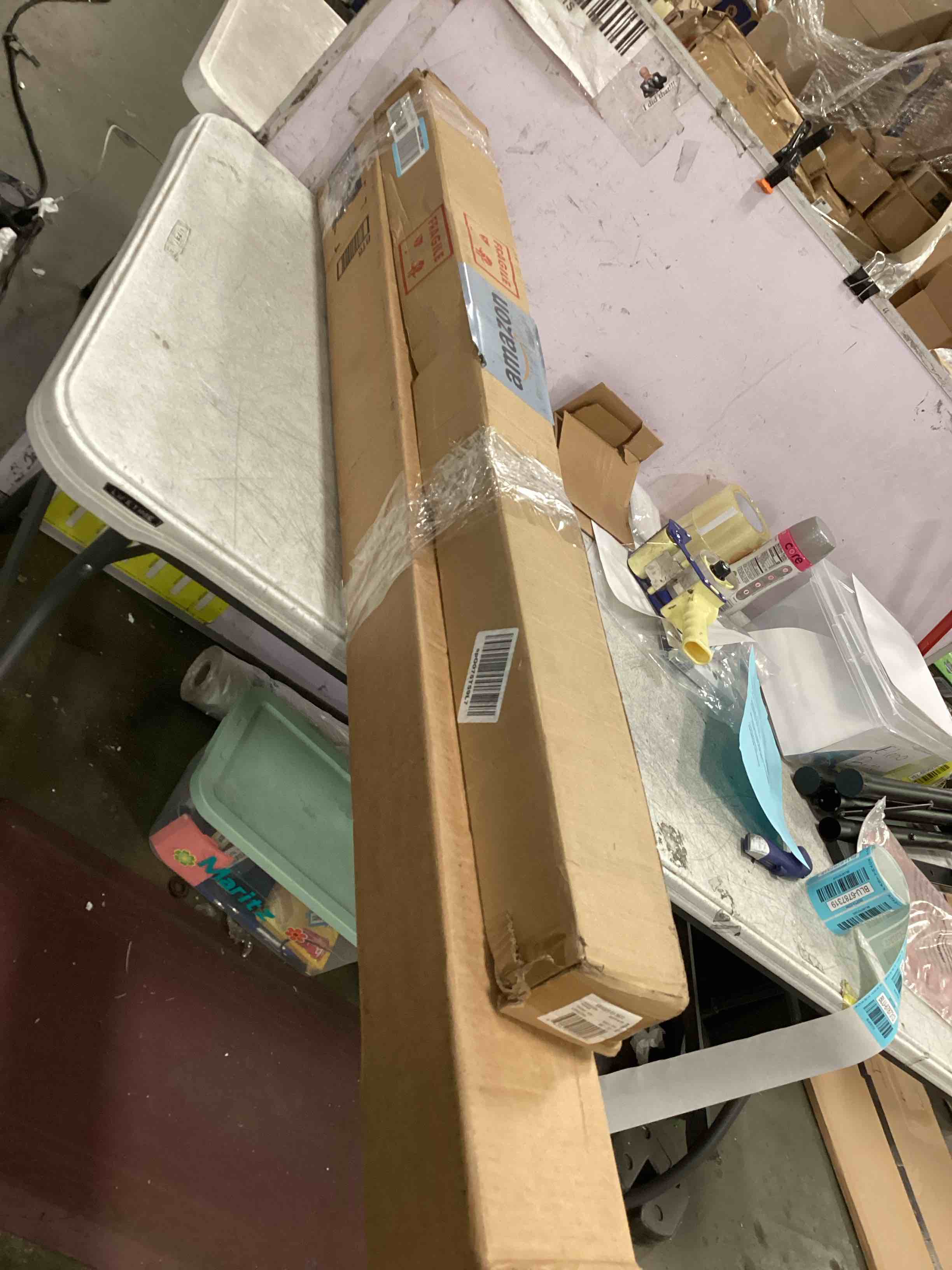 https://s3.amazonaws.com/lotting-images-prod/bidfta/BLU6787313_1721452097728.jpeg