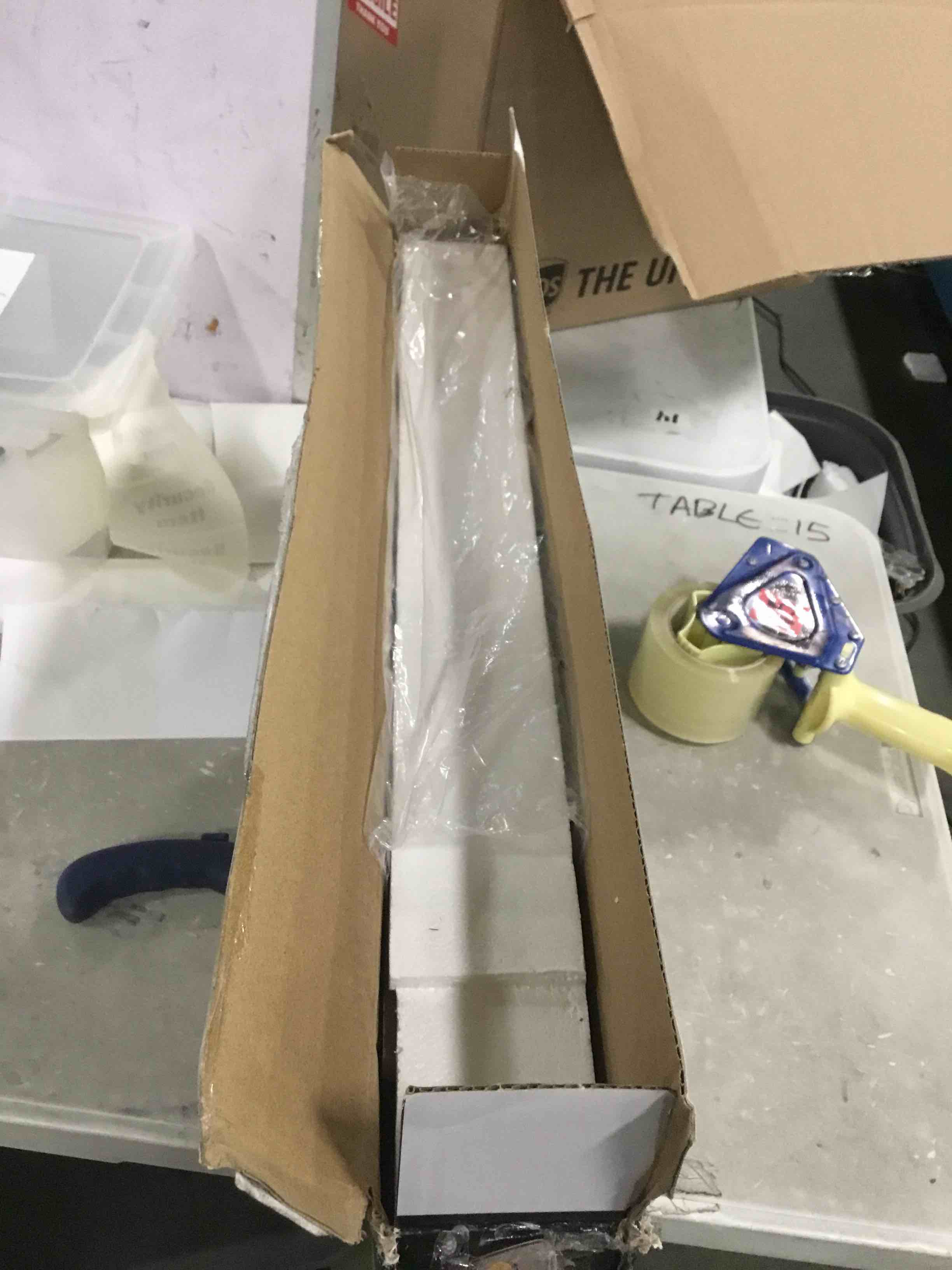 https://s3.amazonaws.com/lotting-images-prod/bidfta/BLU6787525_1721451030088.jpeg