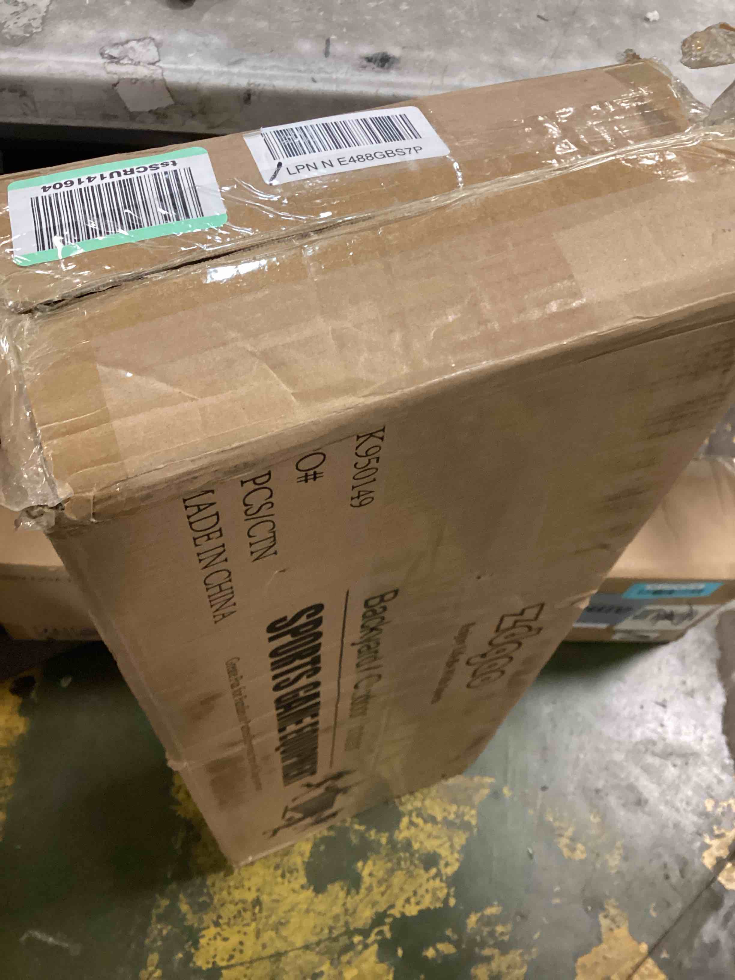 https://s3.amazonaws.com/lotting-images-prod/bidfta/BLU6787893_1721451225029.jpeg