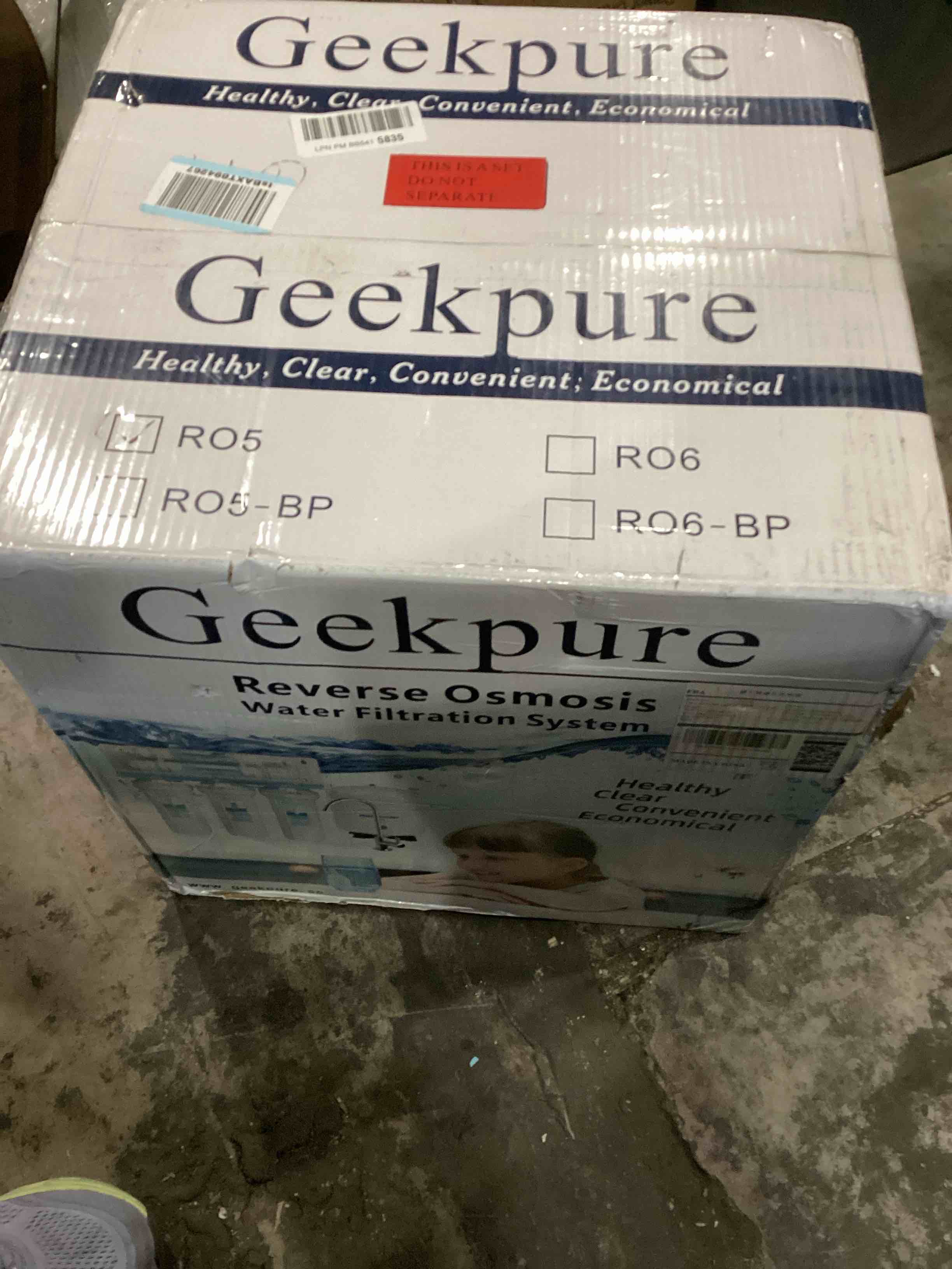 https://s3.amazonaws.com/lotting-images-prod/bidfta/BLU6800085_1732711188228.jpeg