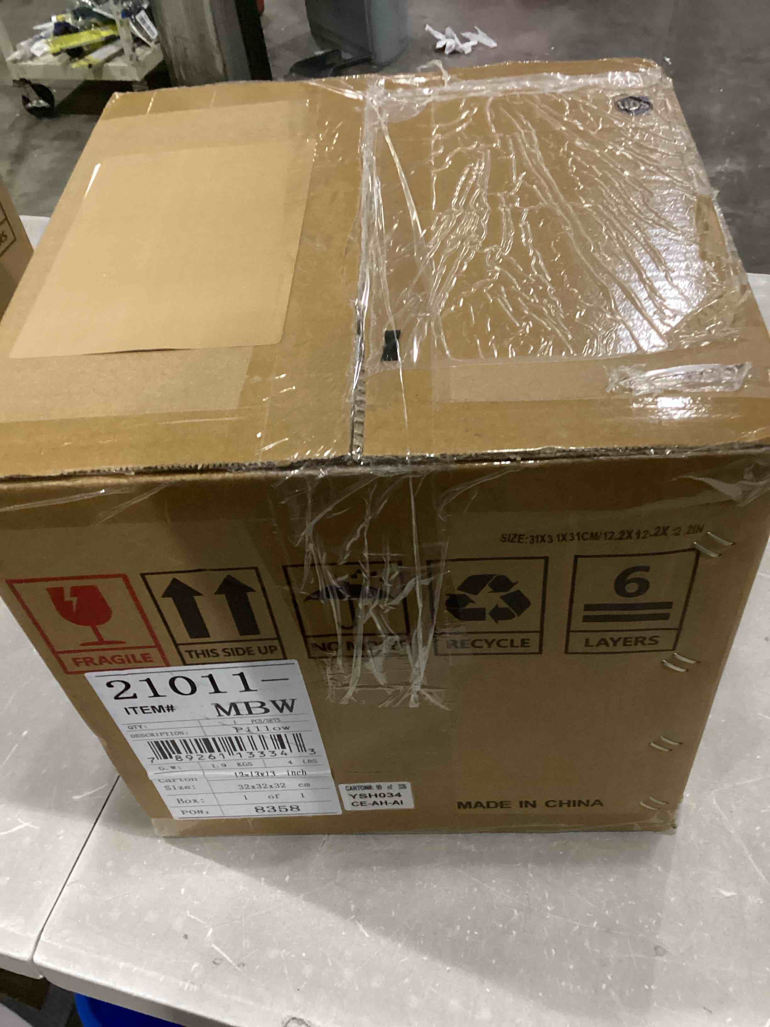 https://s3.amazonaws.com/lotting-images-prod/bidfta/BLU6800127_1732721457389.jpeg