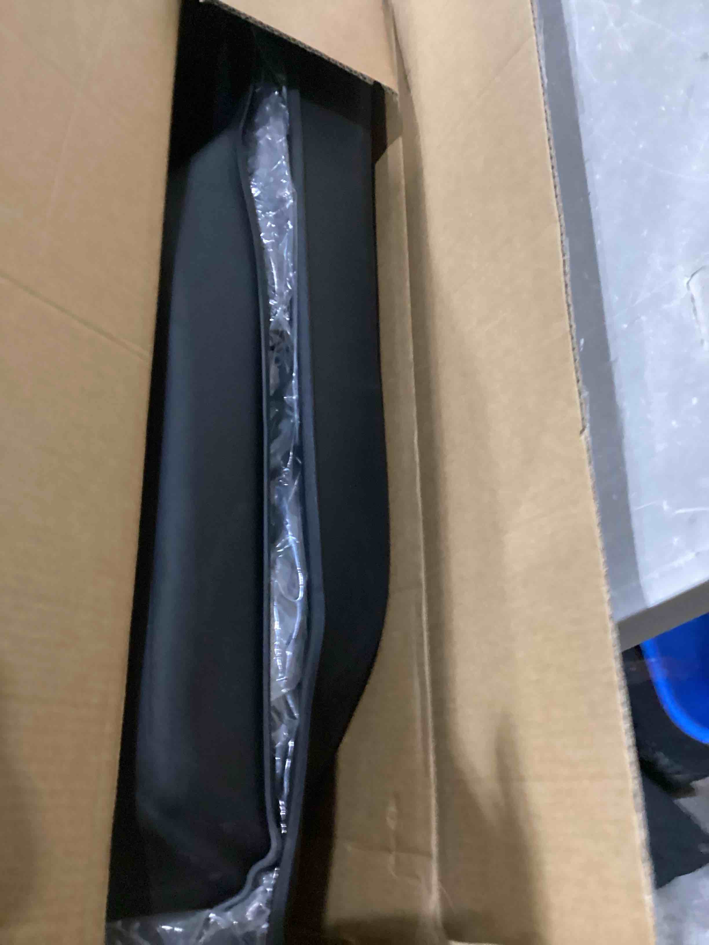 https://s3.amazonaws.com/lotting-images-prod/bidfta/BLU6800268_1732890604559.jpeg