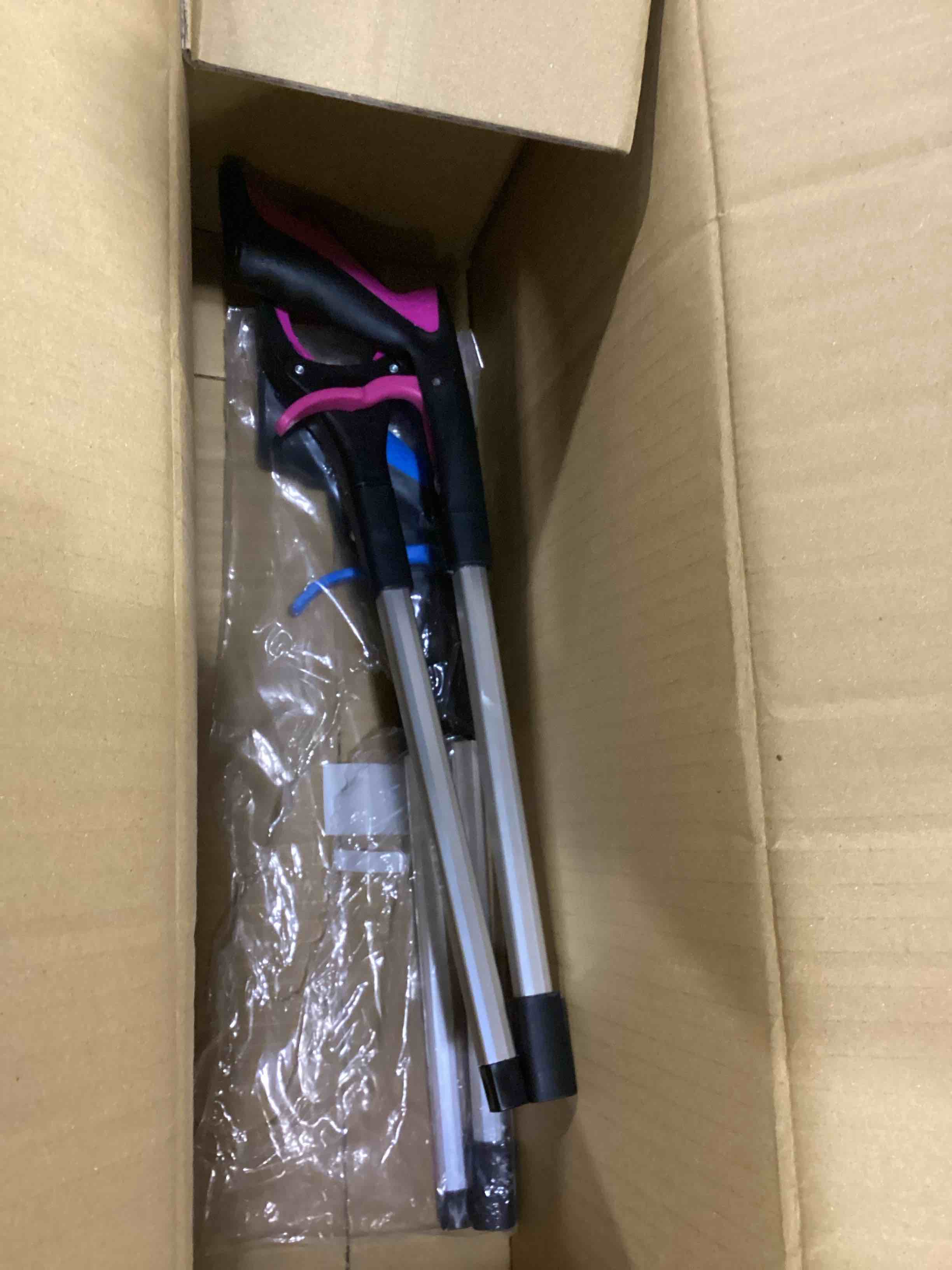 https://s3.amazonaws.com/lotting-images-prod/bidfta/BLU6800309_1732897338345.jpeg