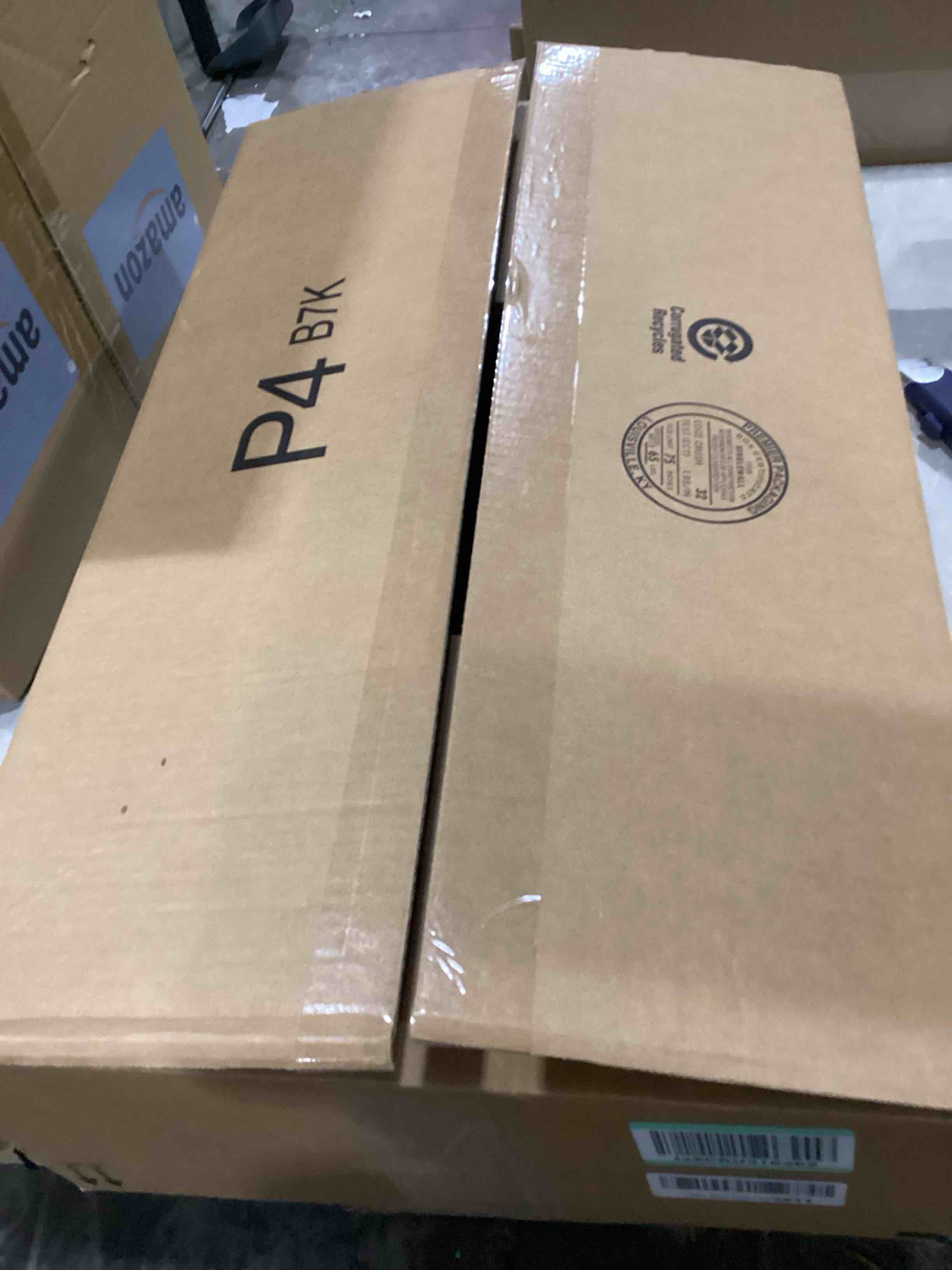 https://s3.amazonaws.com/lotting-images-prod/bidfta/BLU6800364_1732908486914.jpeg