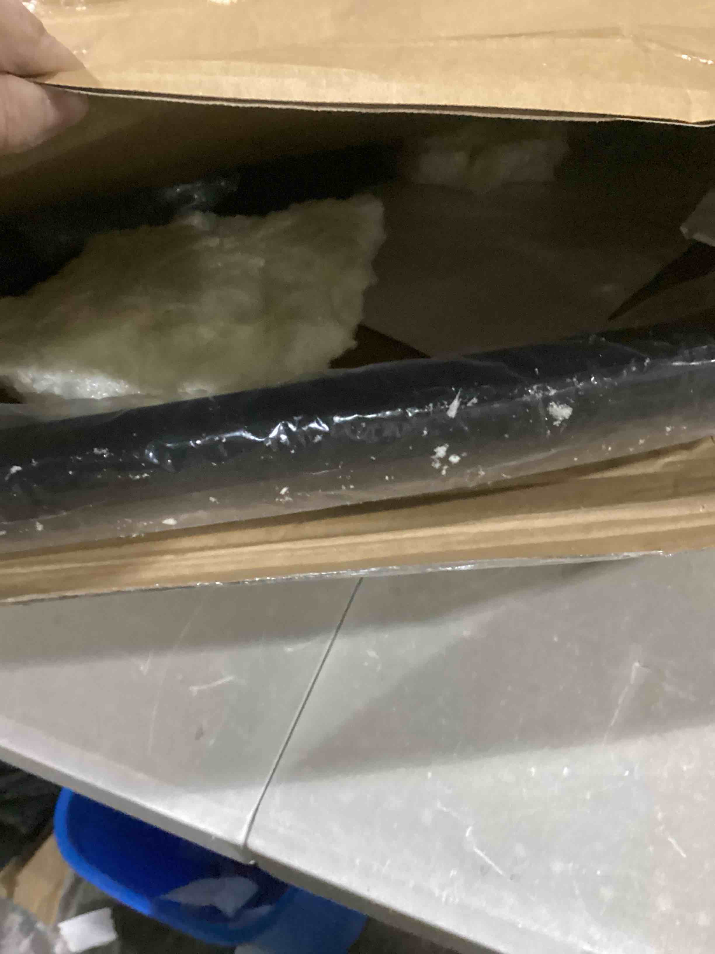 https://s3.amazonaws.com/lotting-images-prod/bidfta/BLU6800528_1733168949688.jpeg