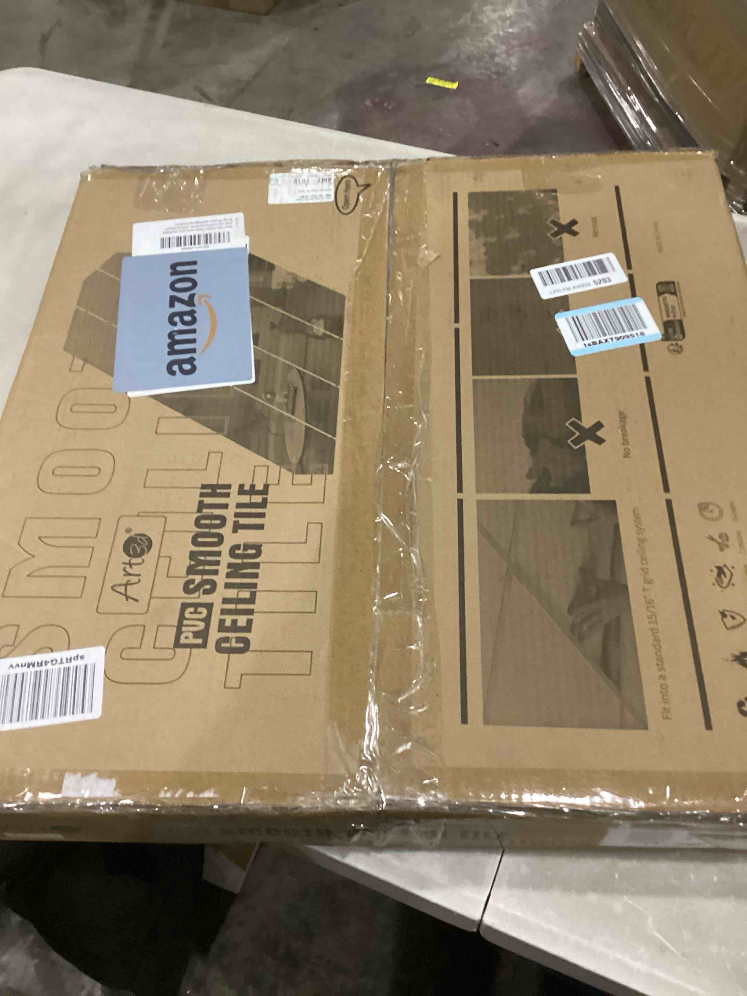 https://s3.amazonaws.com/lotting-images-prod/bidfta/BLU6800542_1733228666908.jpeg