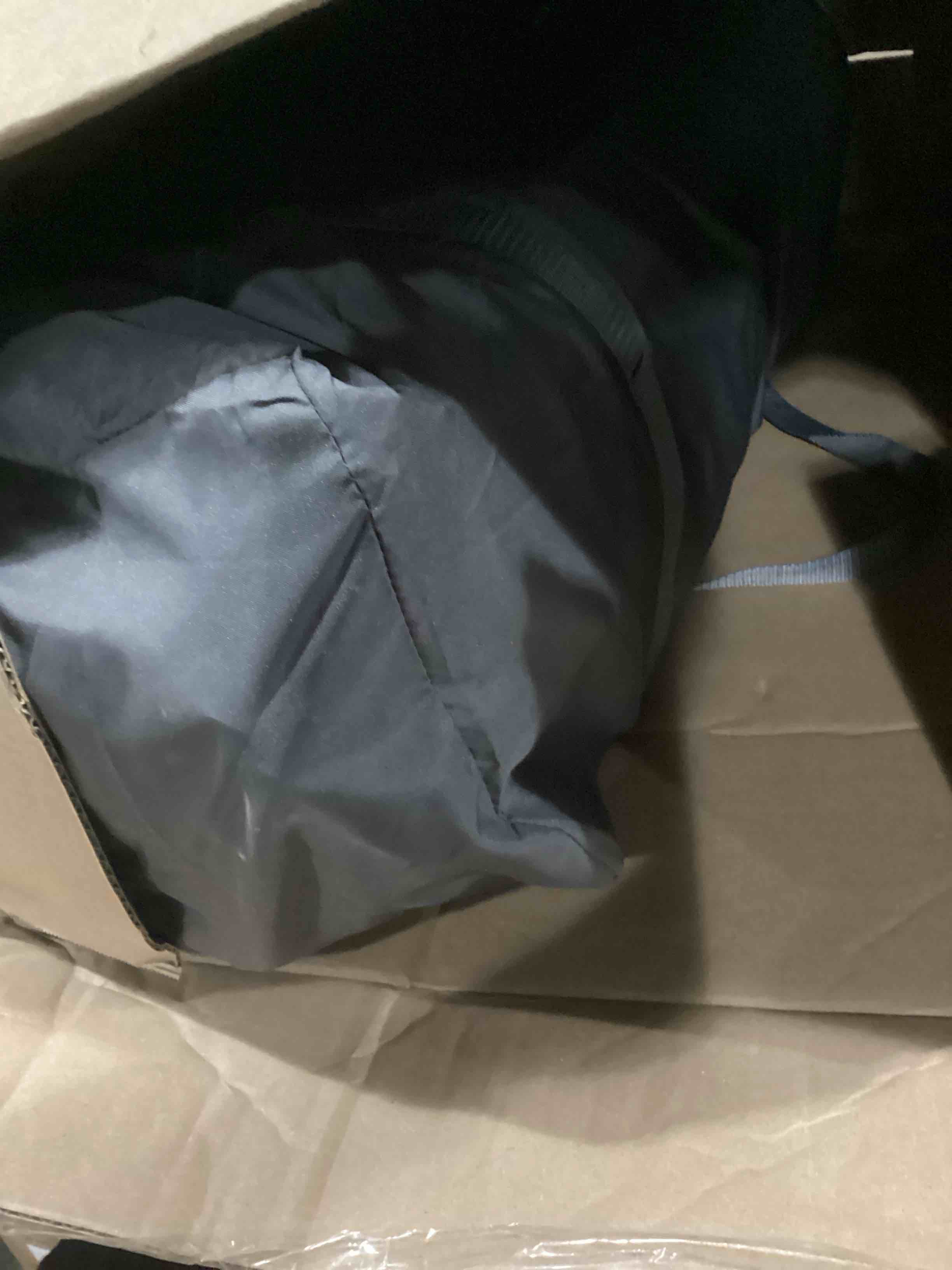 https://s3.amazonaws.com/lotting-images-prod/bidfta/BLU6800547_1733229618807.jpeg