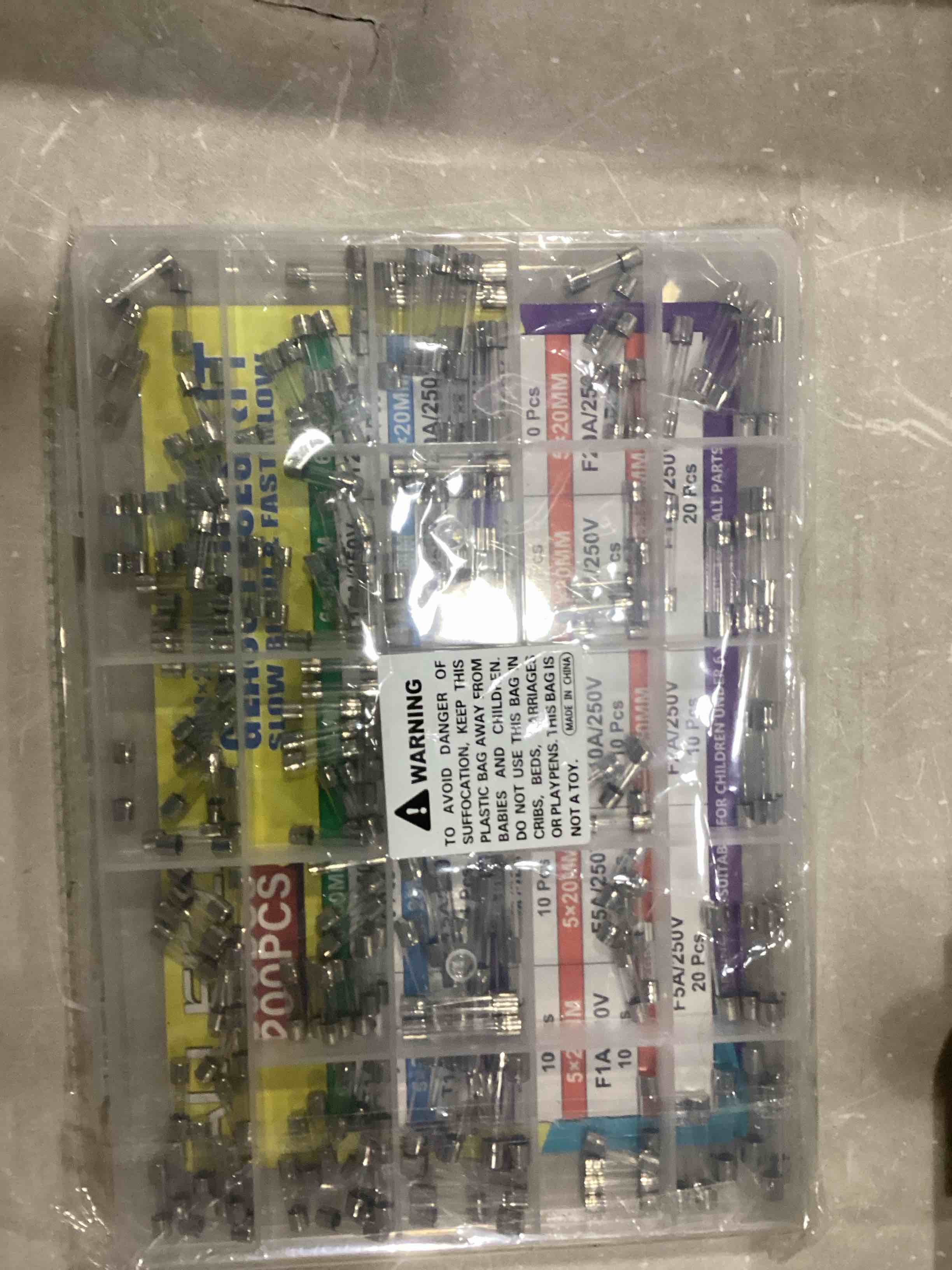 https://s3.amazonaws.com/lotting-images-prod/bidfta/BLU6800780_1733313842216.jpeg