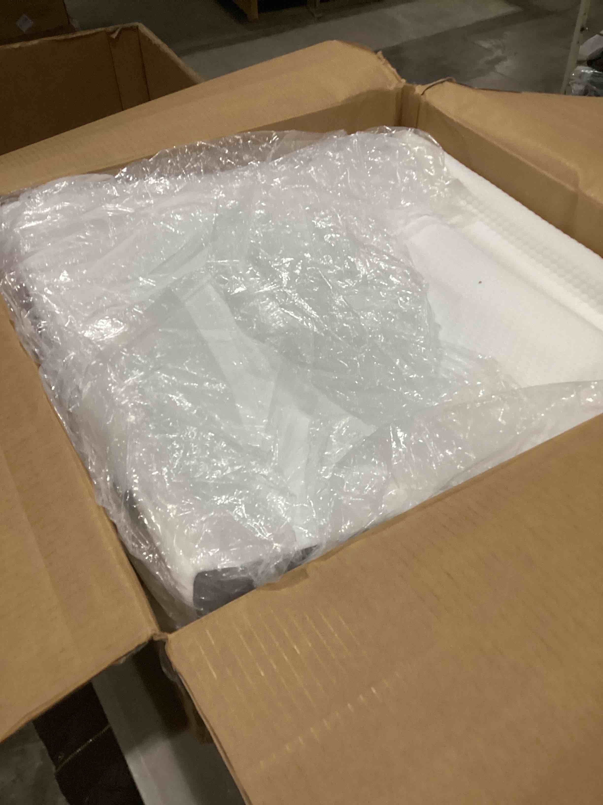 https://s3.amazonaws.com/lotting-images-prod/bidfta/BLU6800946_1733338001784.jpeg